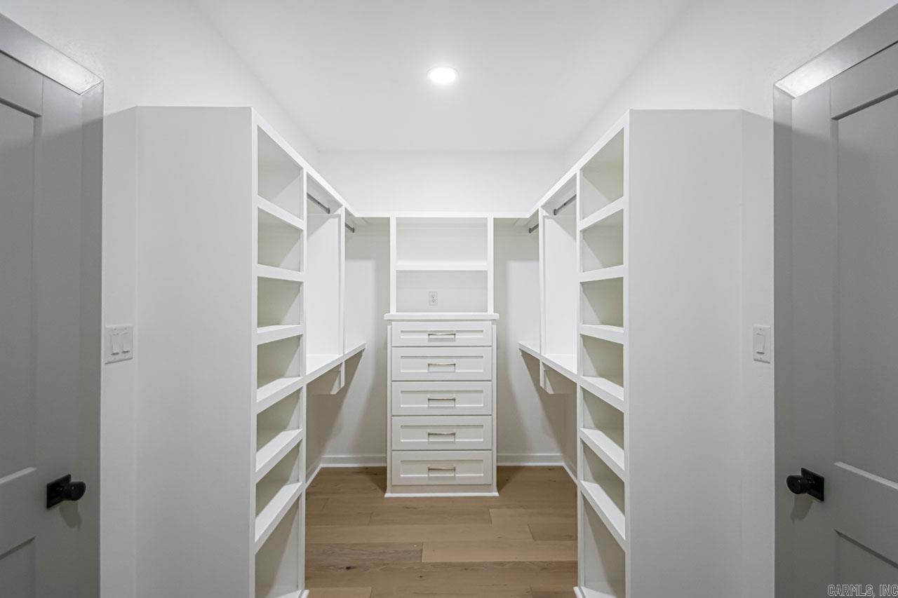 CAMMACK WOODS - Residential