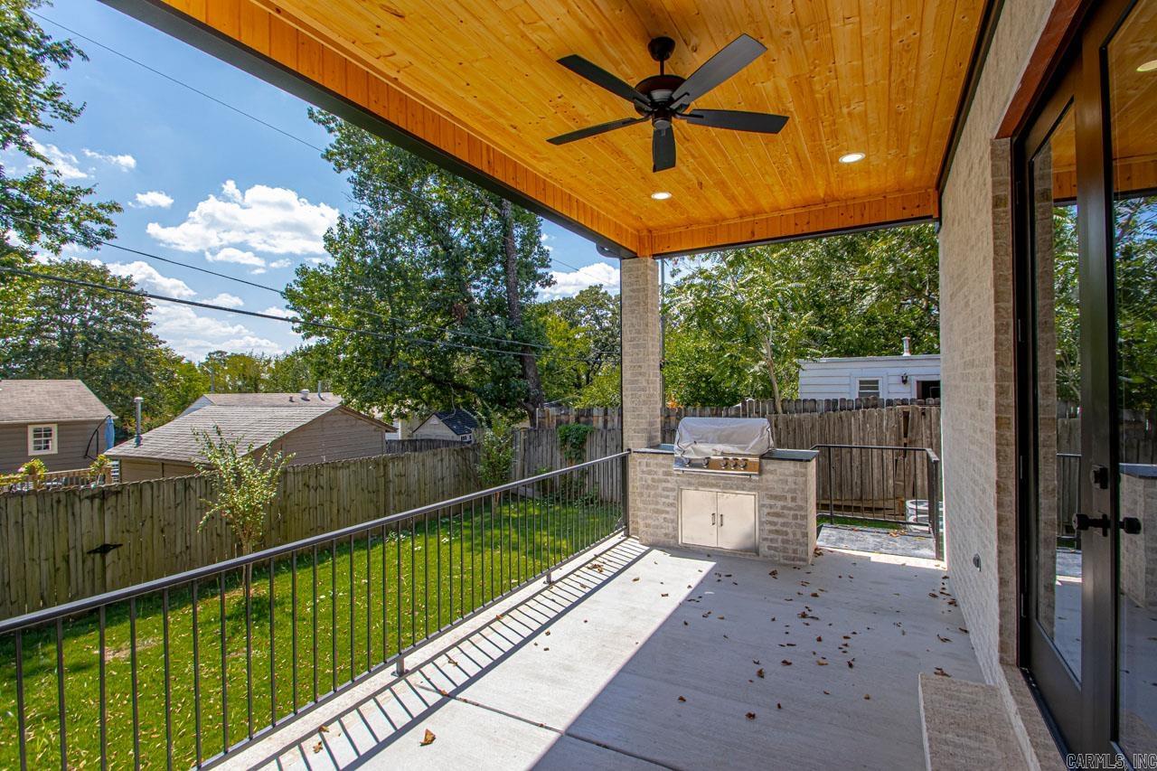 CAMMACK WOODS - Residential