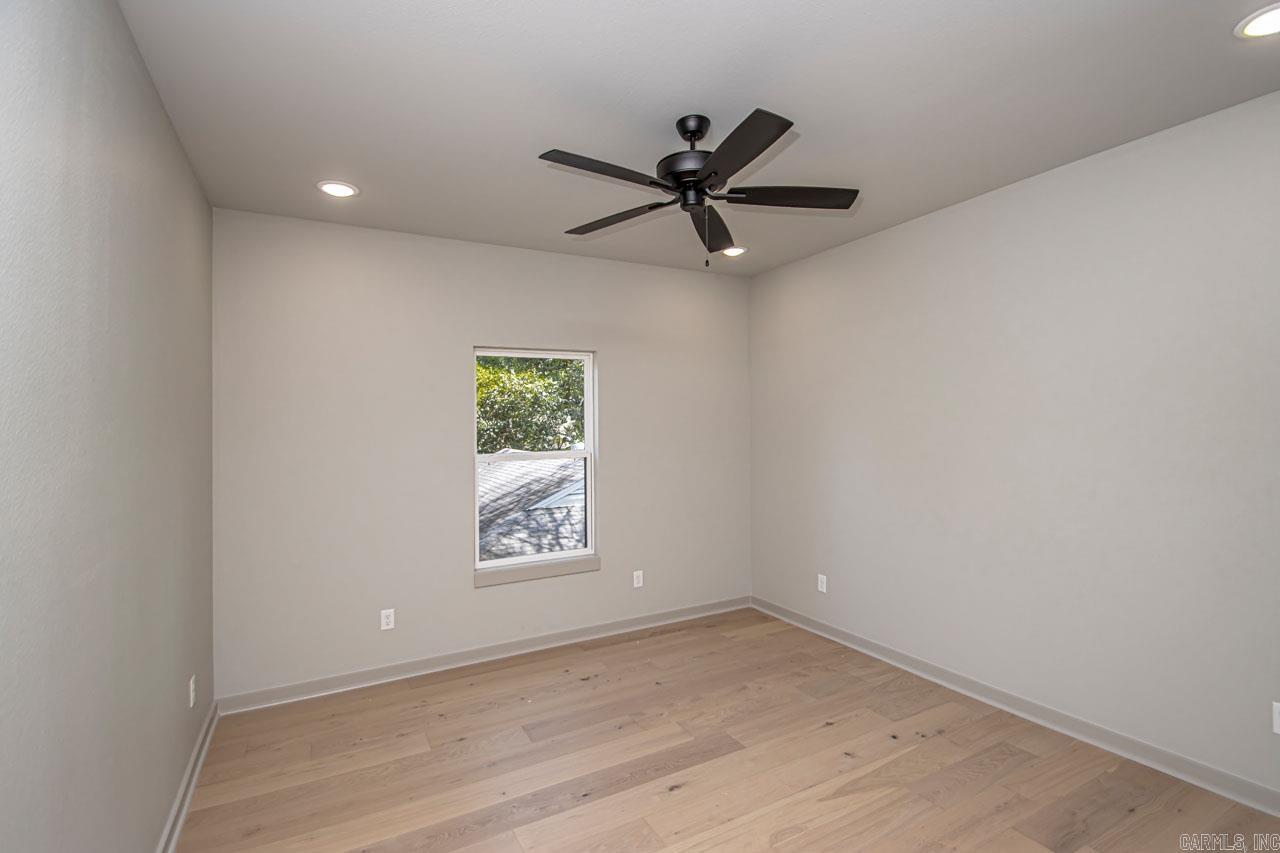 CAMMACK WOODS - Residential