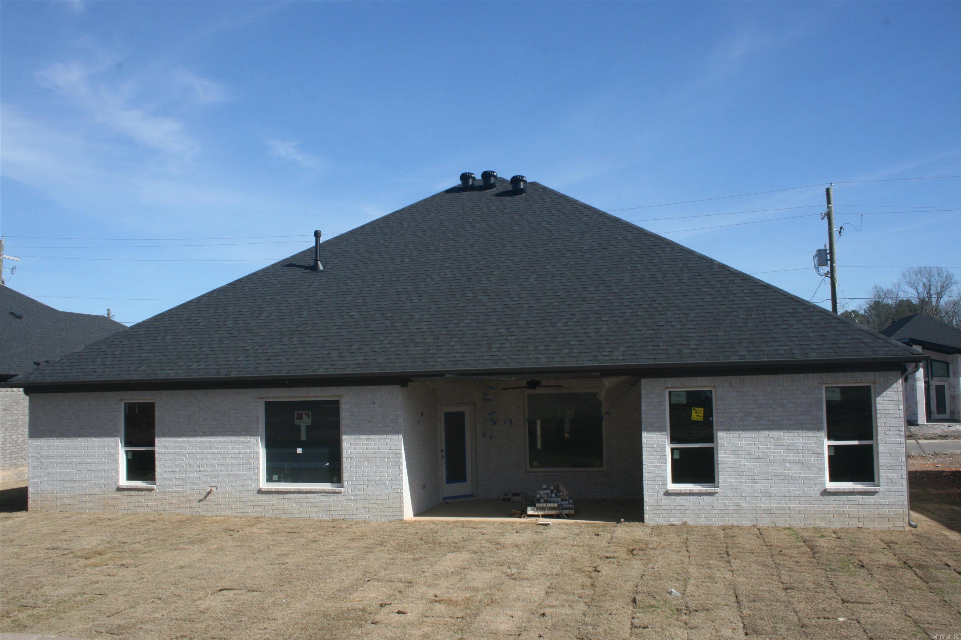 CREEKSIDE - Residential
