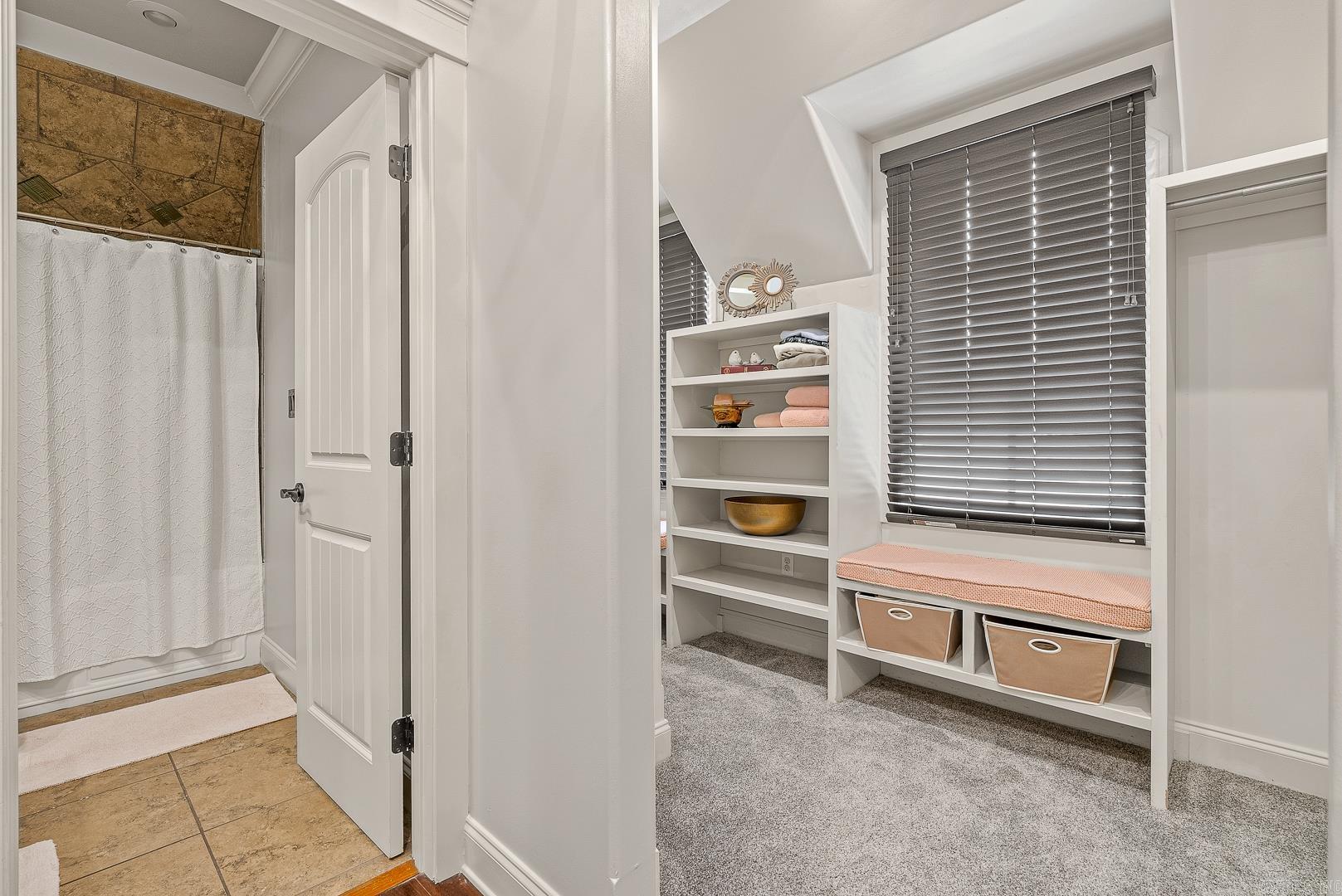 DUNWOODY-HUNTCLIFF - Residential