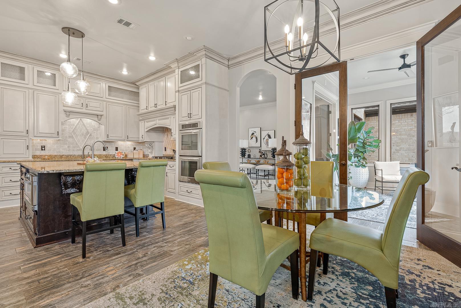 DUNWOODY-HUNTCLIFF - Residential