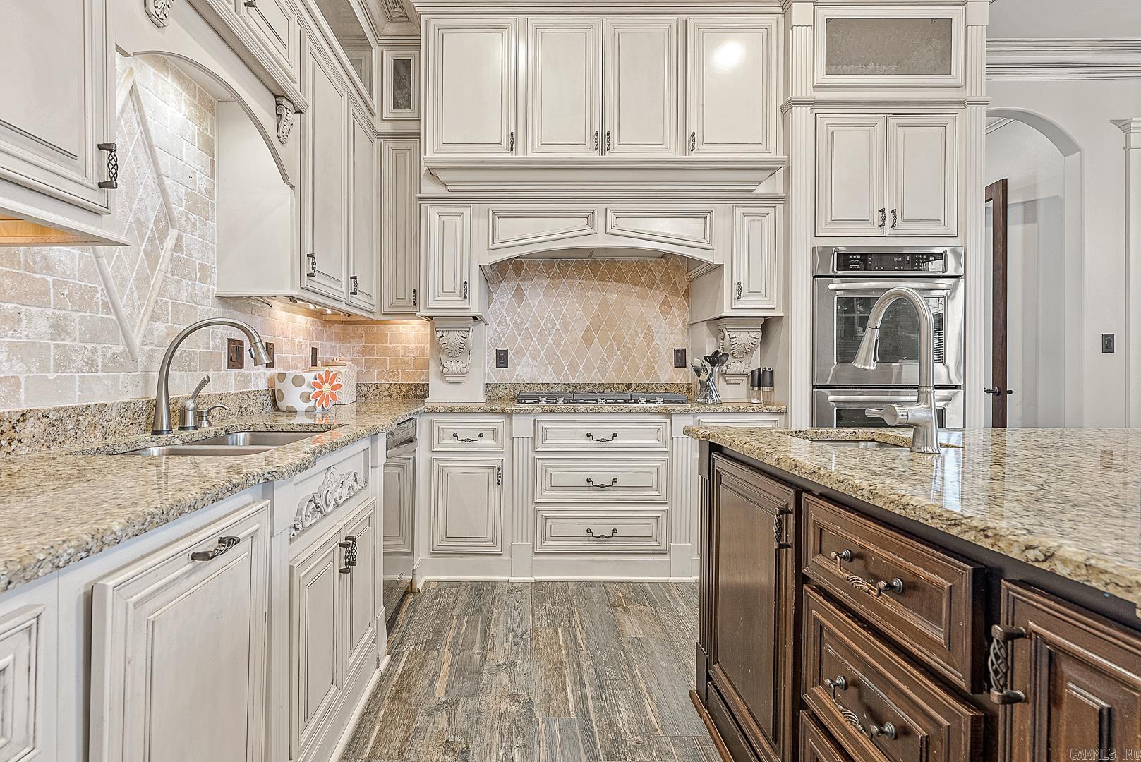 DUNWOODY-HUNTCLIFF - Residential