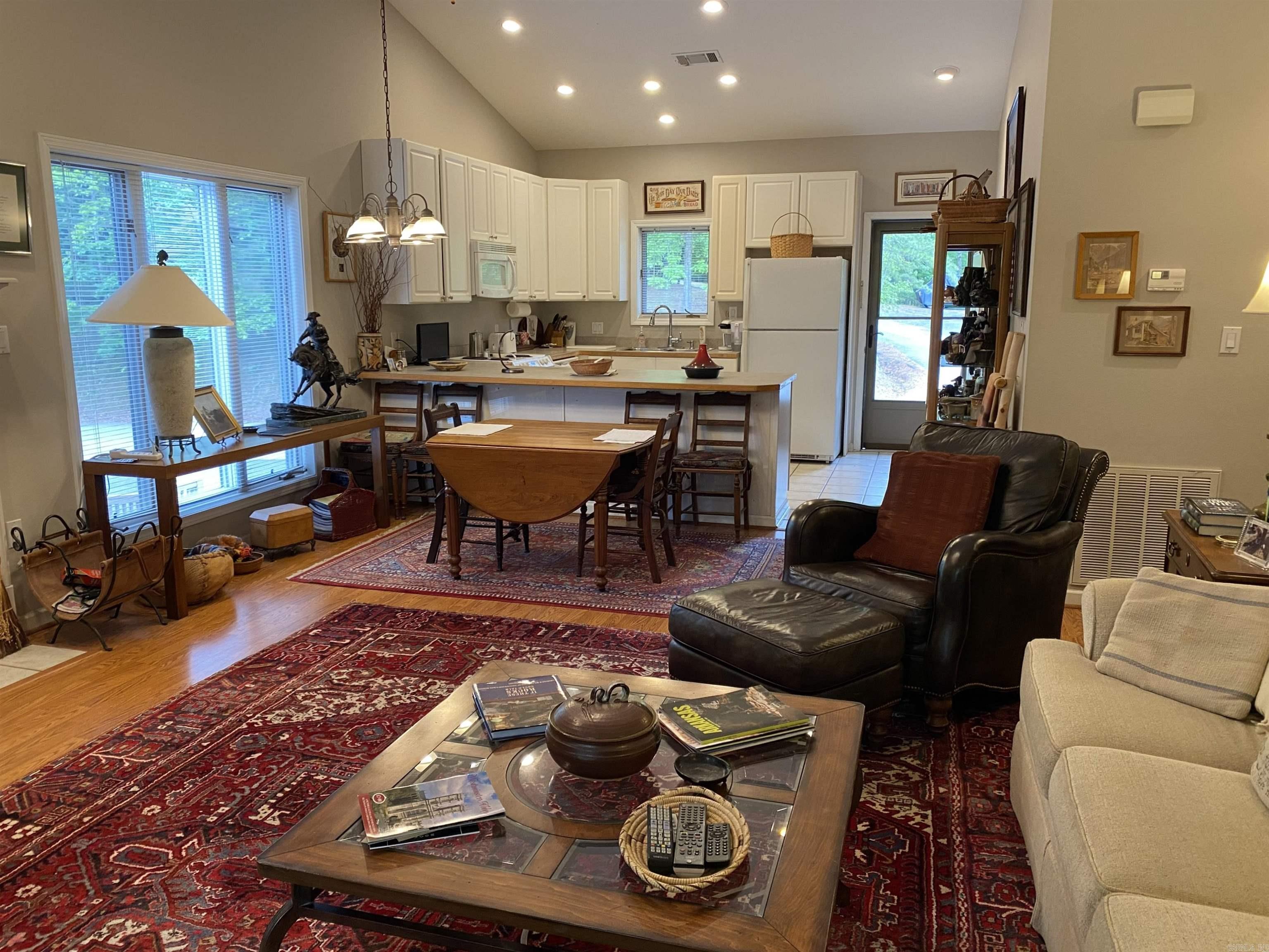 Harbor East Condo - Residential