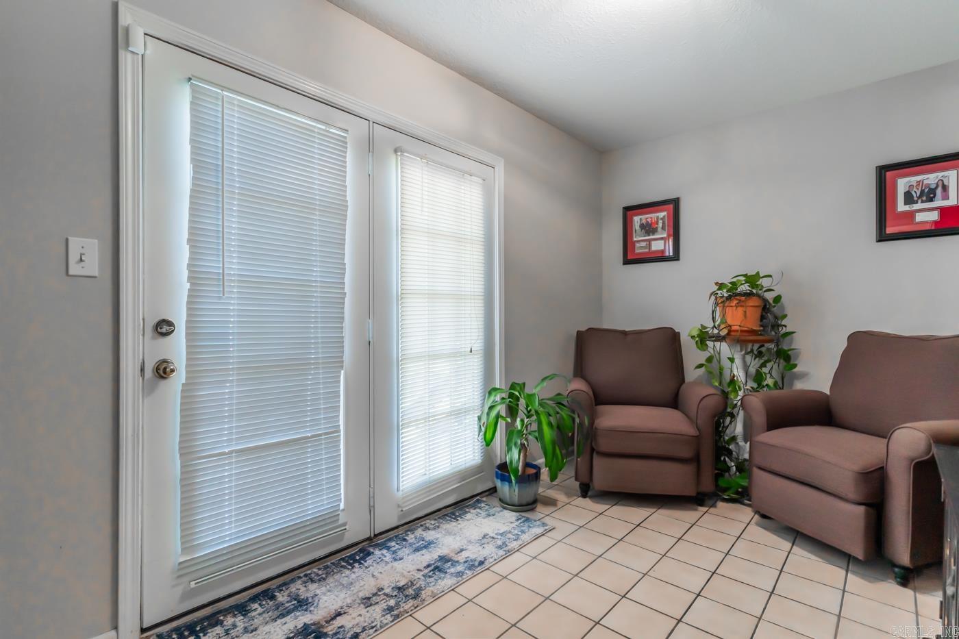 SOUTHRIDGE - Residential