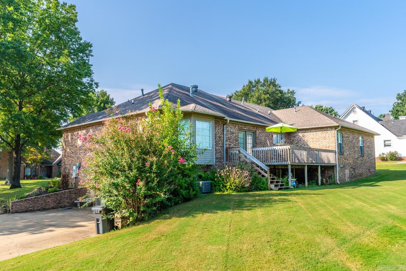 SOUTHRIDGE - Residential