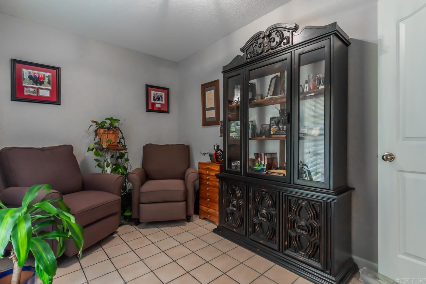 SOUTHRIDGE - Residential