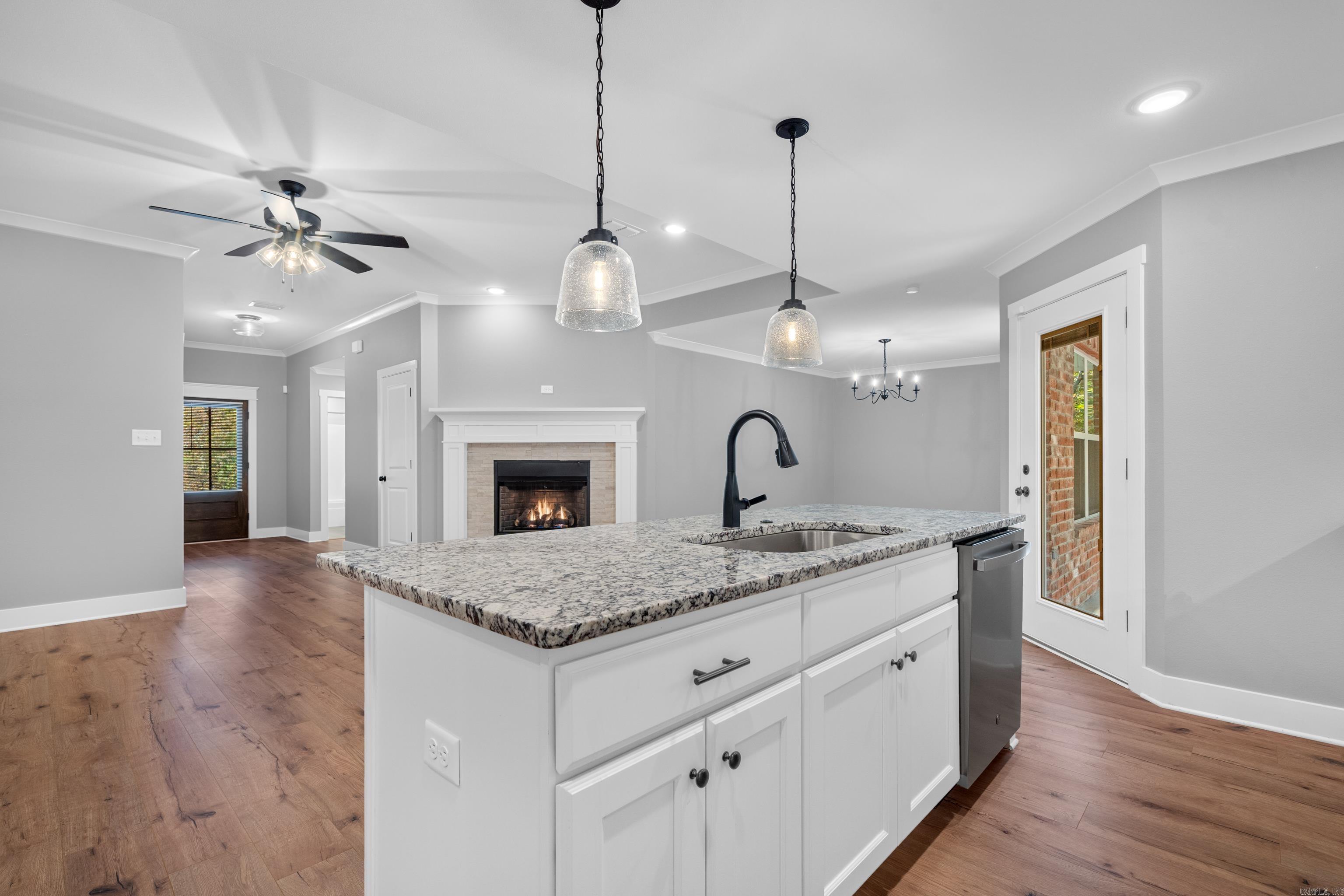 ESTRELLA - Residential