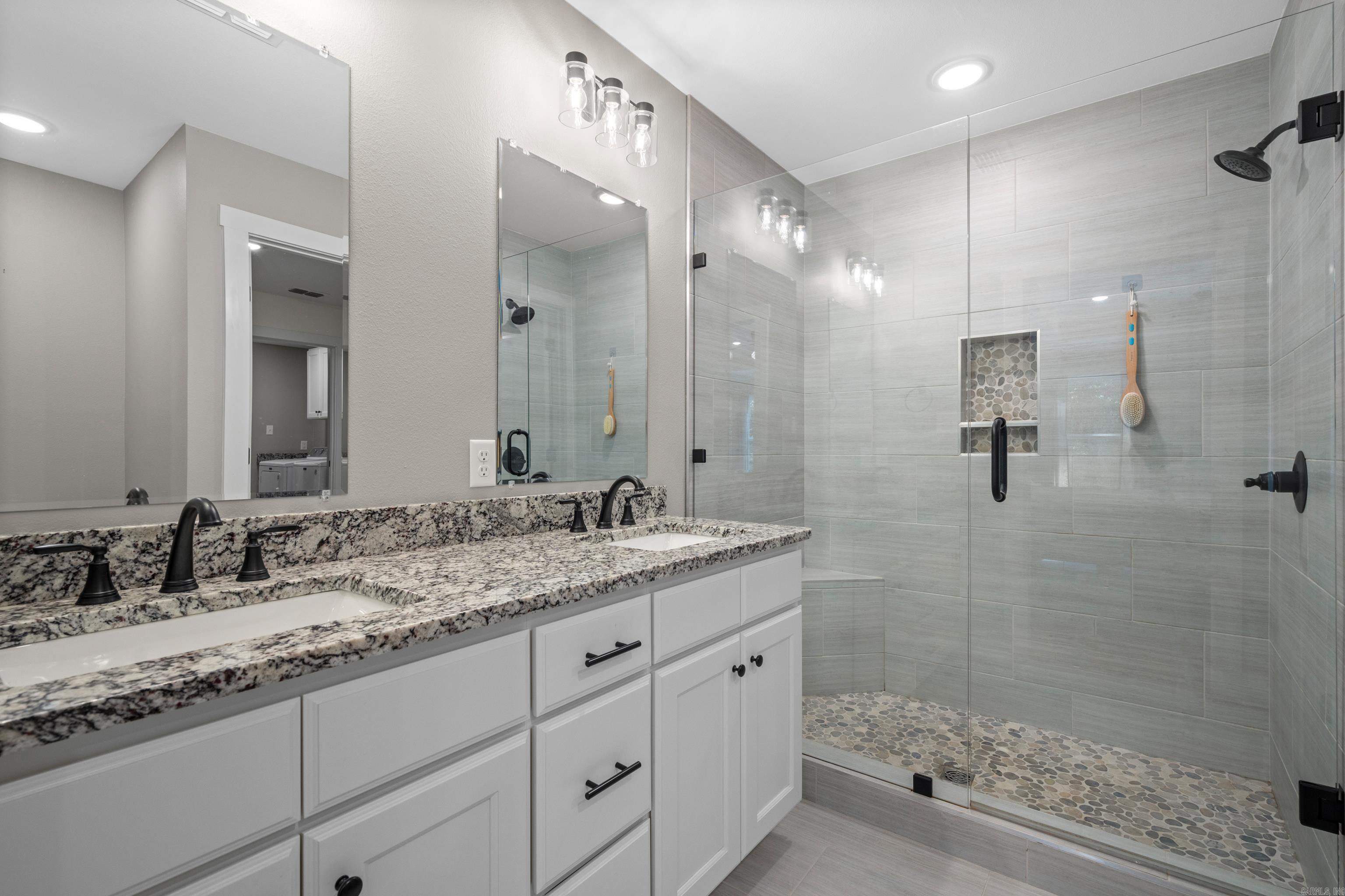 ESTRELLA - Residential