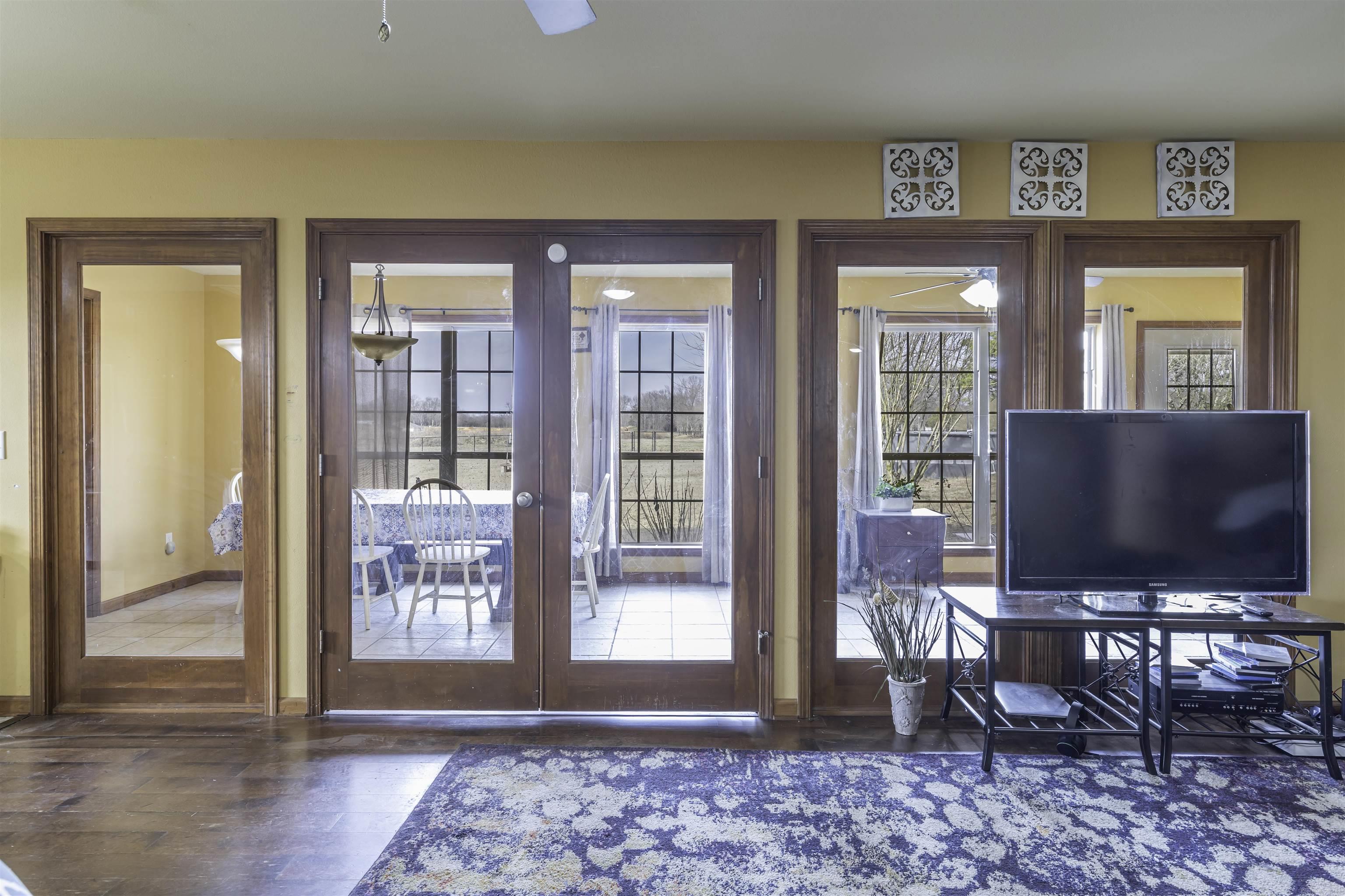 BEEBE OUTLOTS - Residential