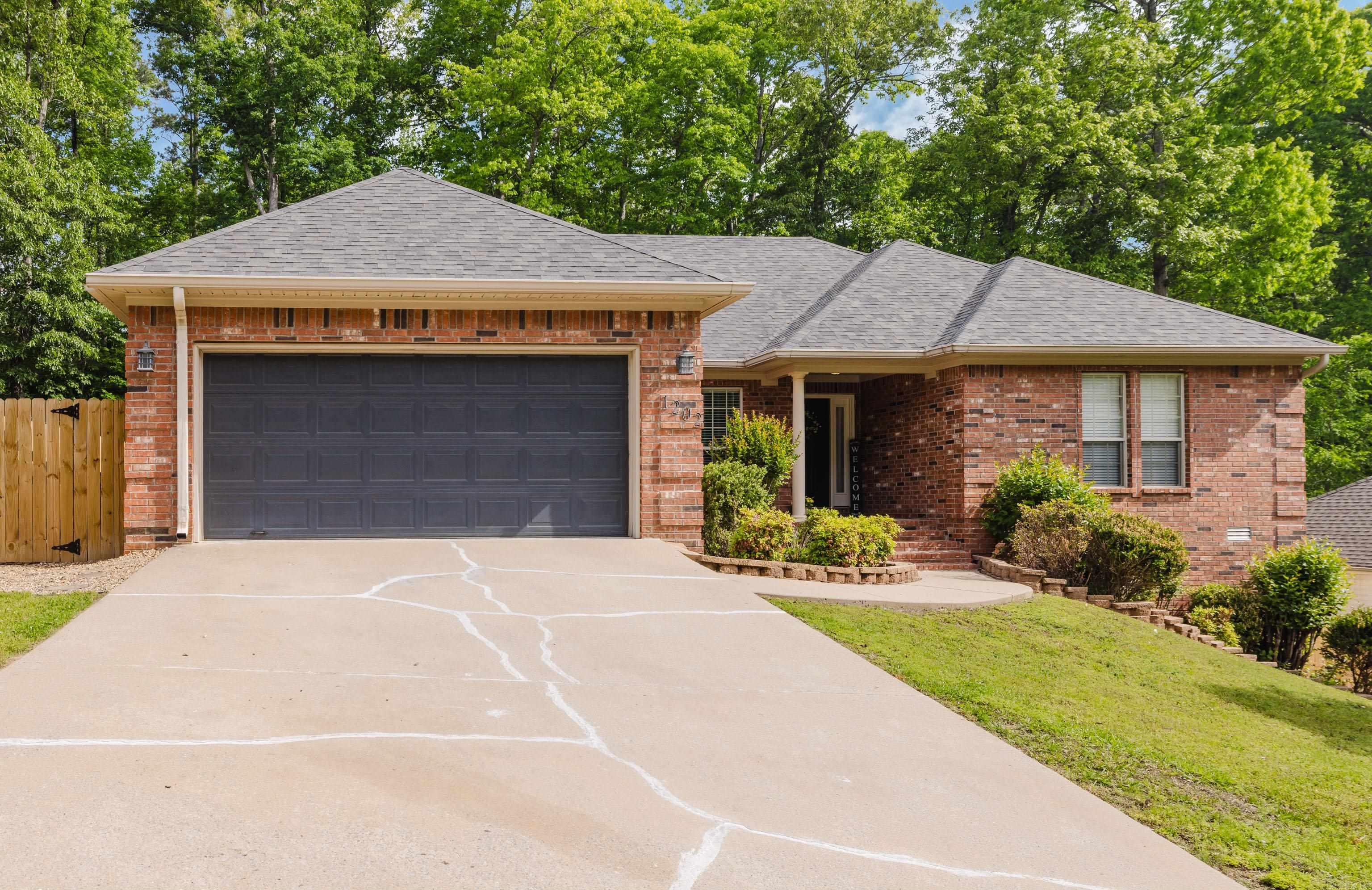 HARTFORD HILLS - Residential