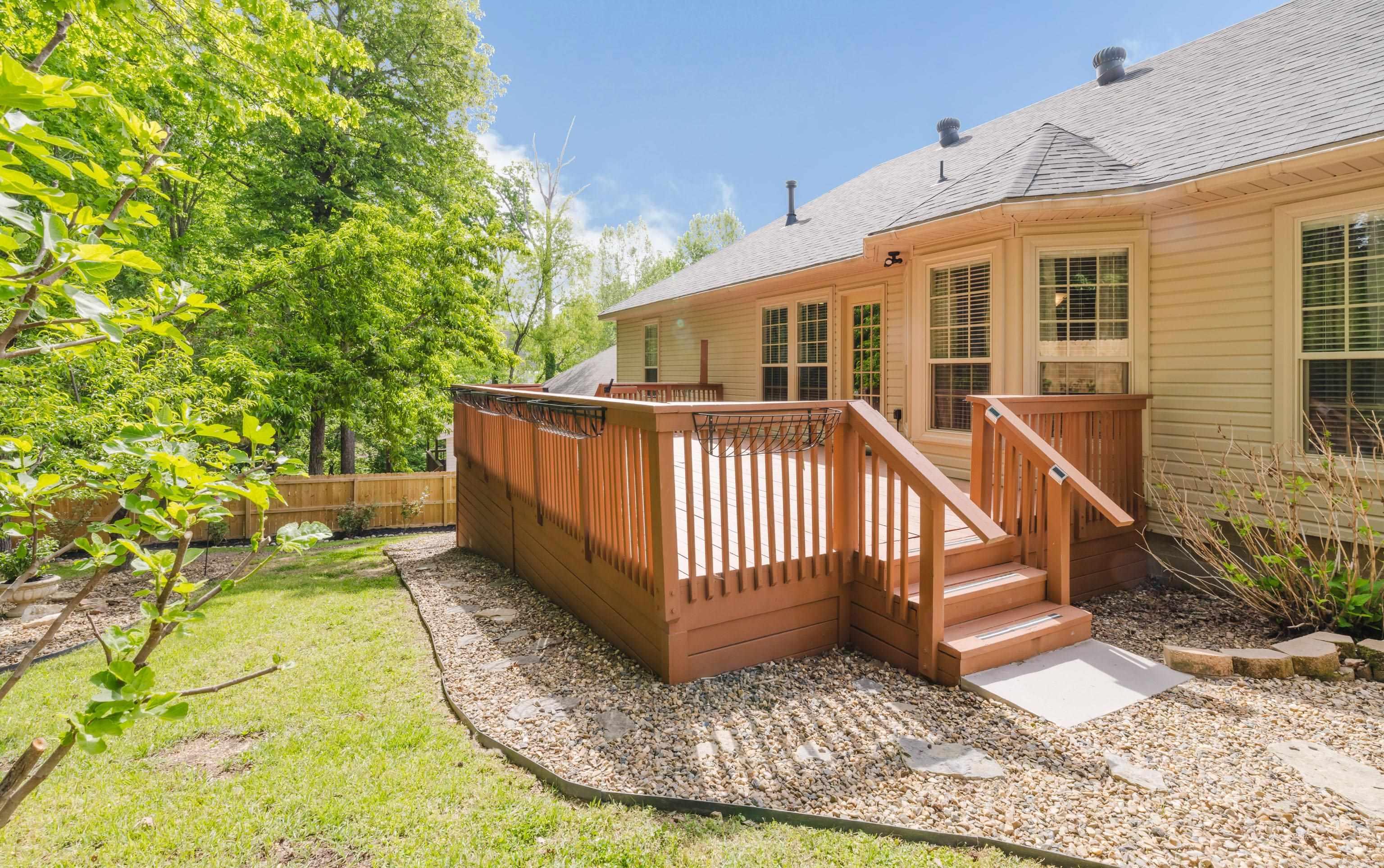 HARTFORD HILLS - Residential