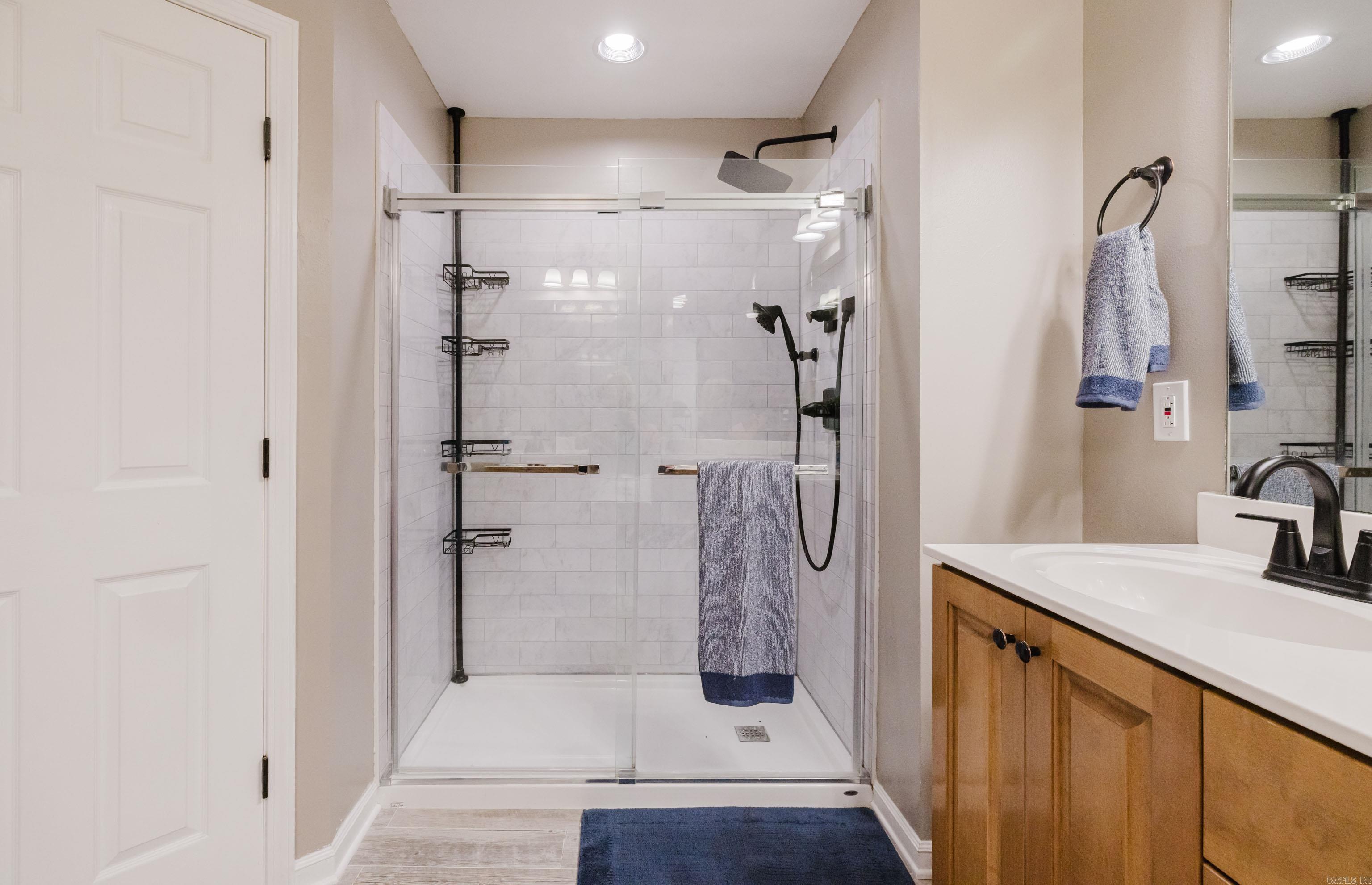 HARTFORD HILLS - Residential