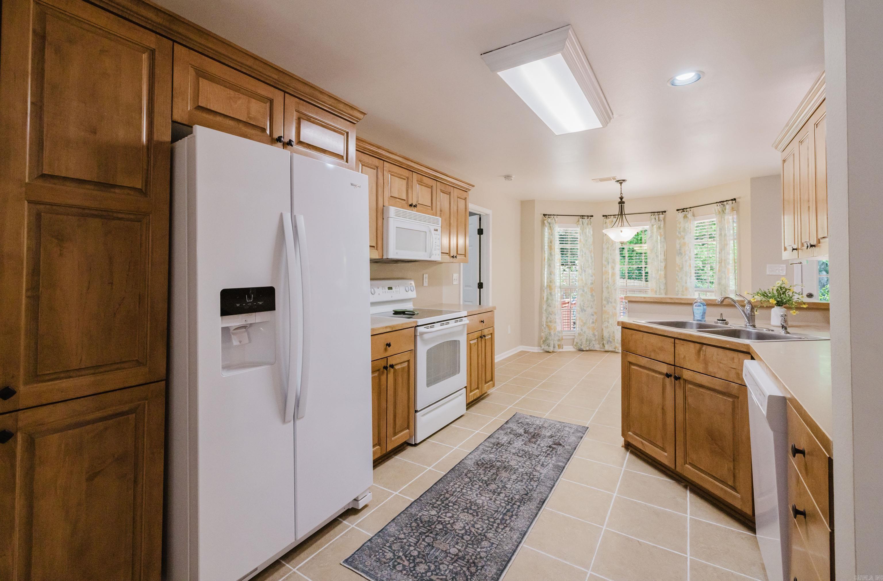 HARTFORD HILLS - Residential