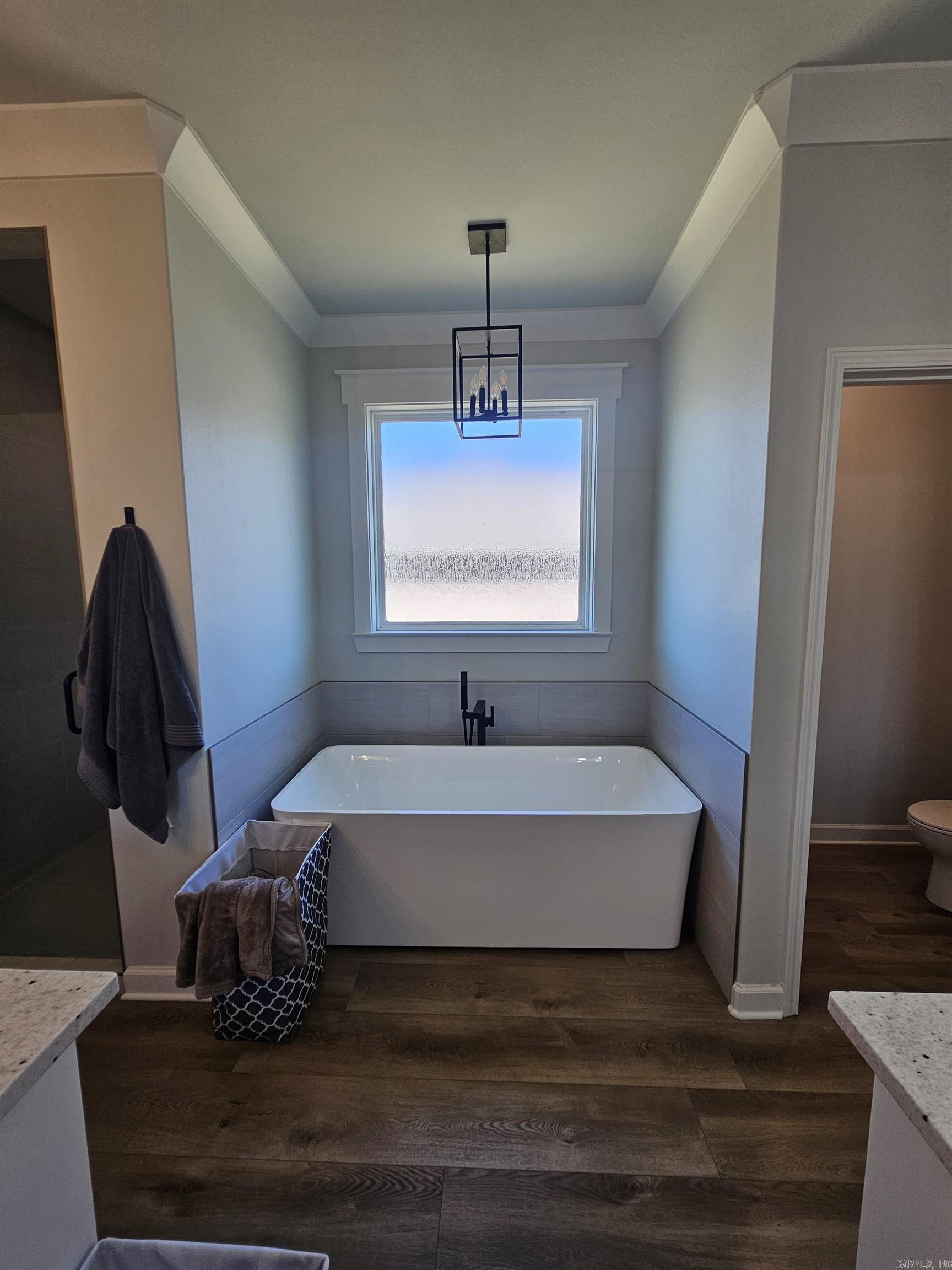 Jacob Creek - Residential Lease