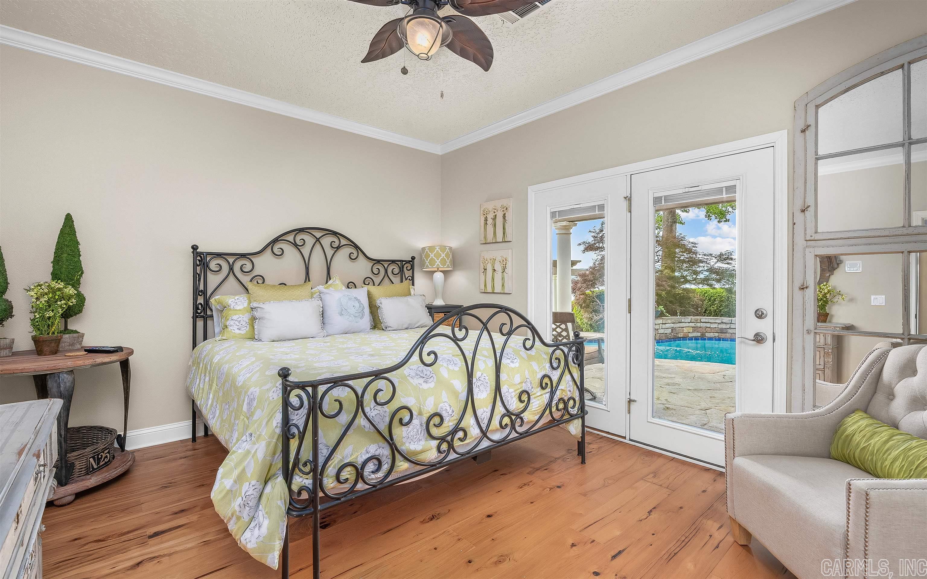 RESPLANDOR POINT - Residential