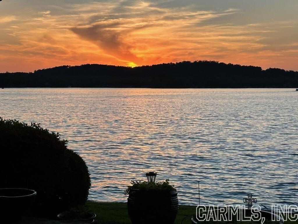 RESPLANDOR POINT - Residential