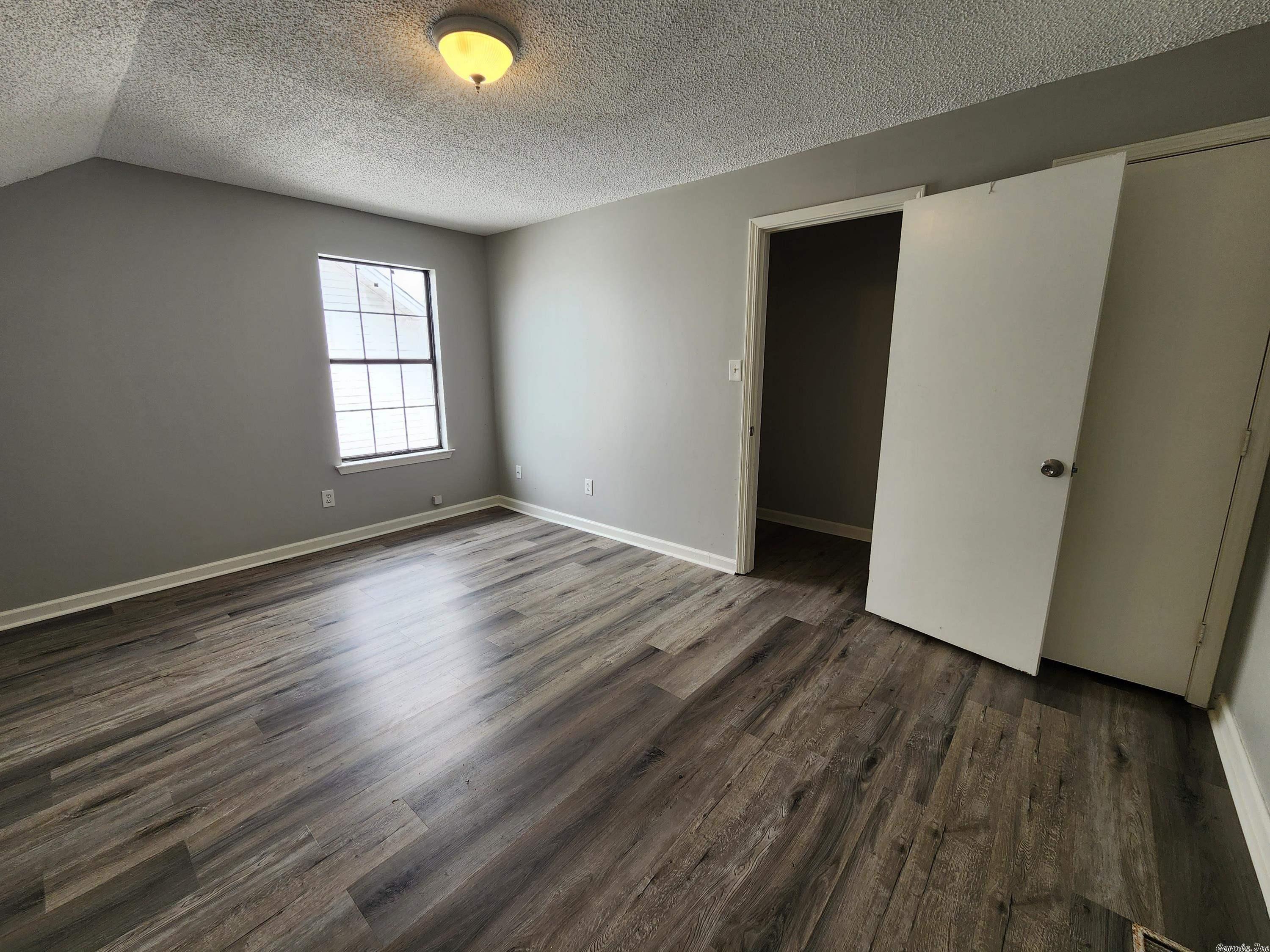 Edgehill Townhomes - Residential Lease