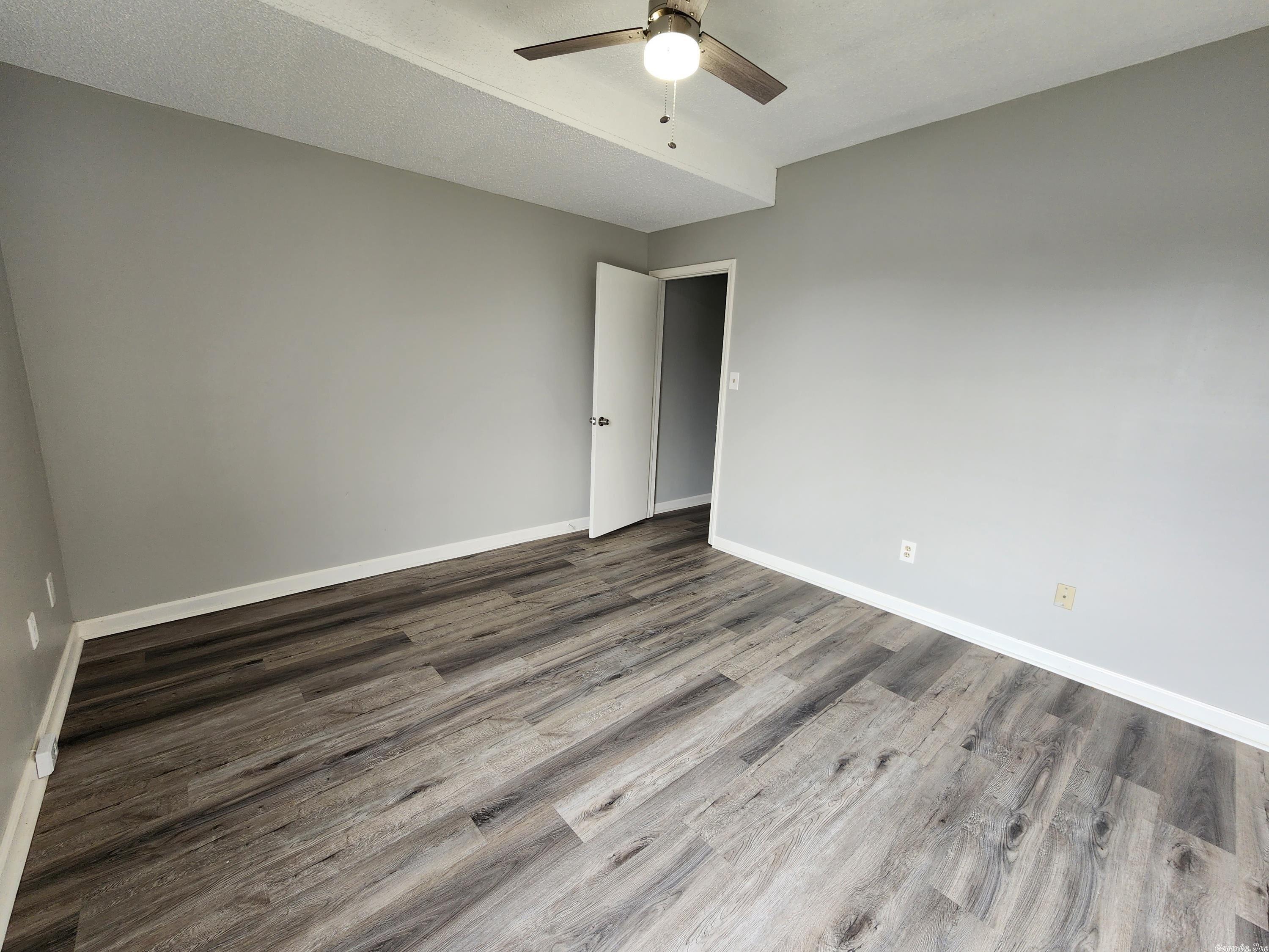 Edgehill Townhomes - Residential Lease