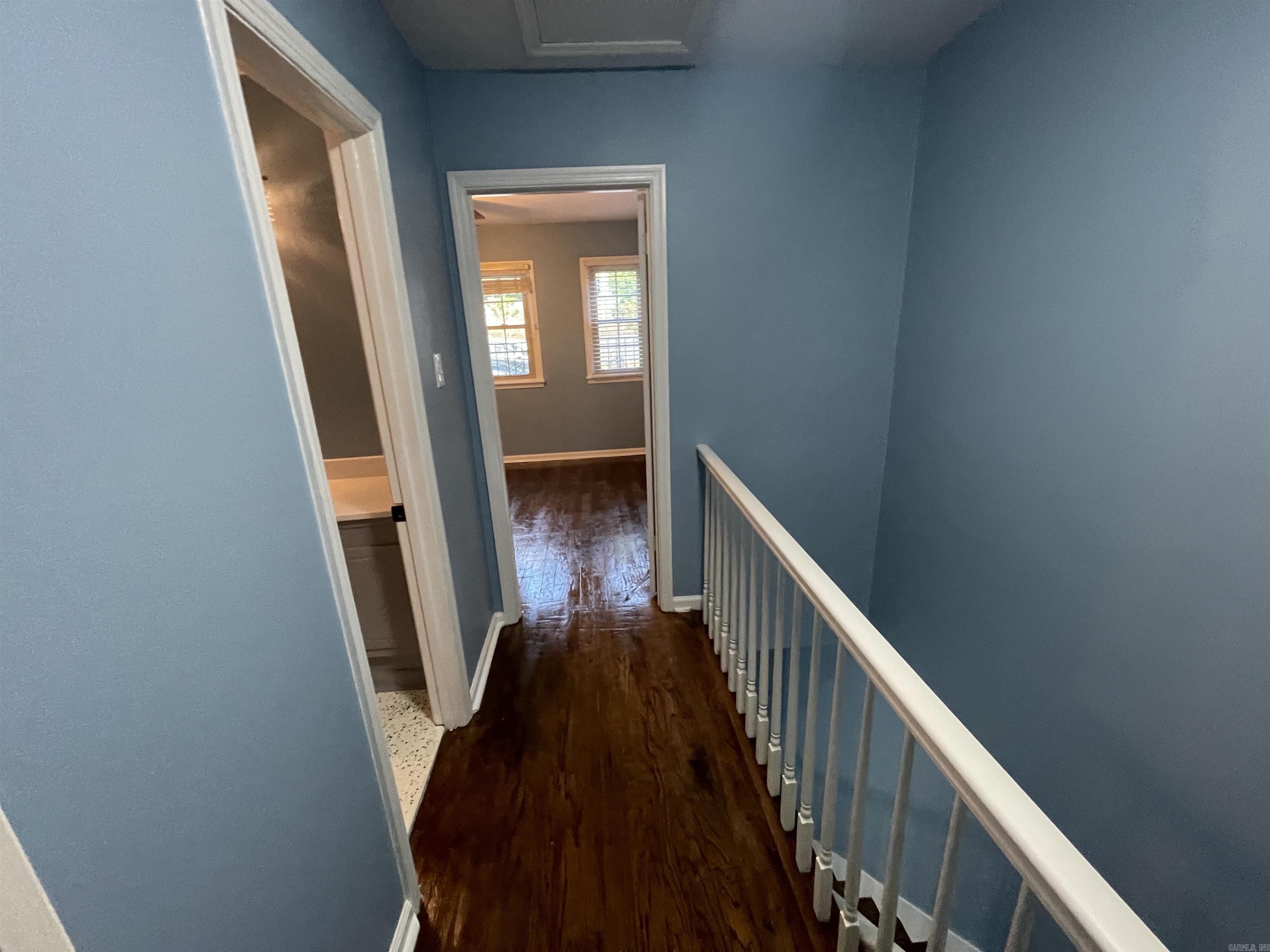 HAMPTON COURT APT HPR - Residential