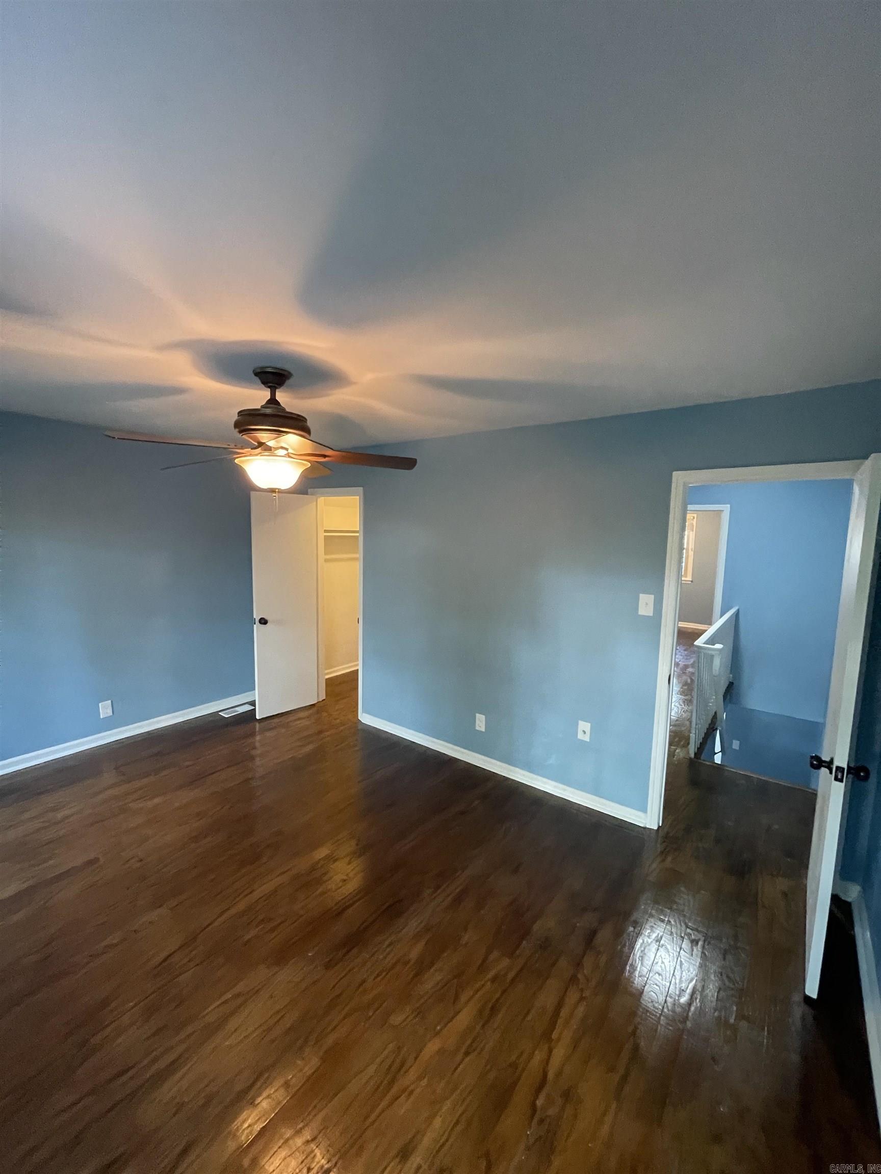 HAMPTON COURT APT HPR - Residential