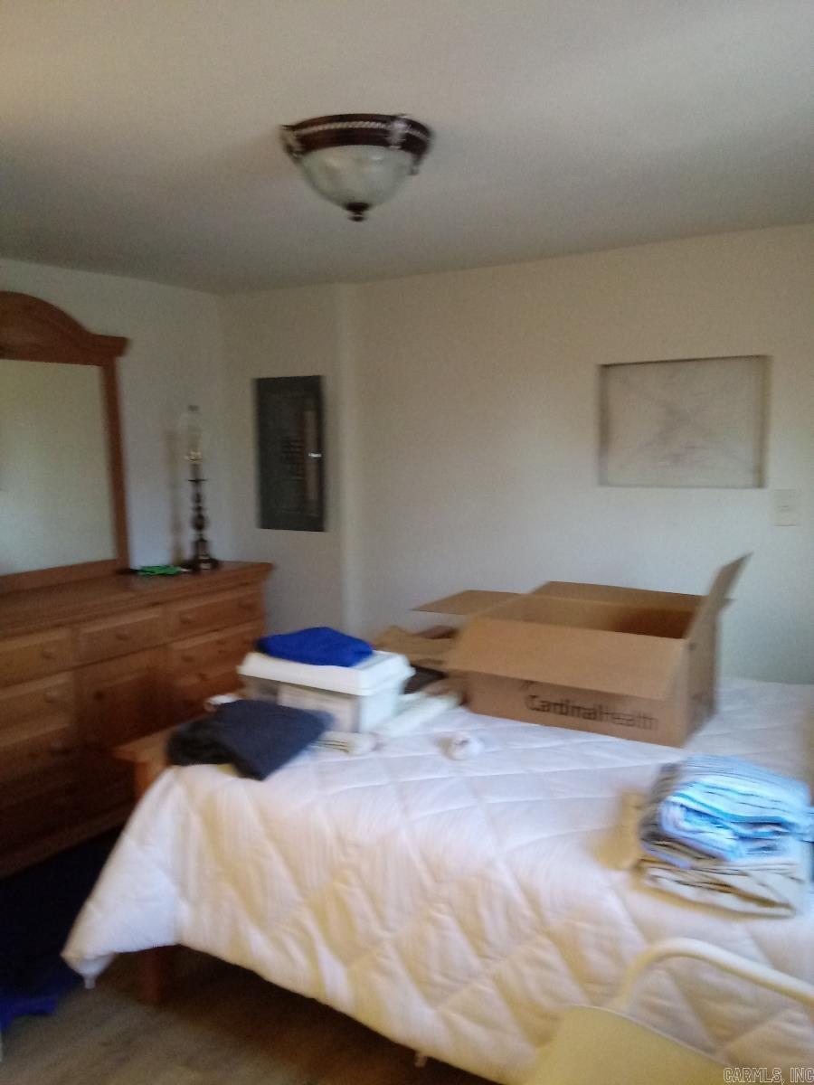 Metes & Bounds - Residential Income