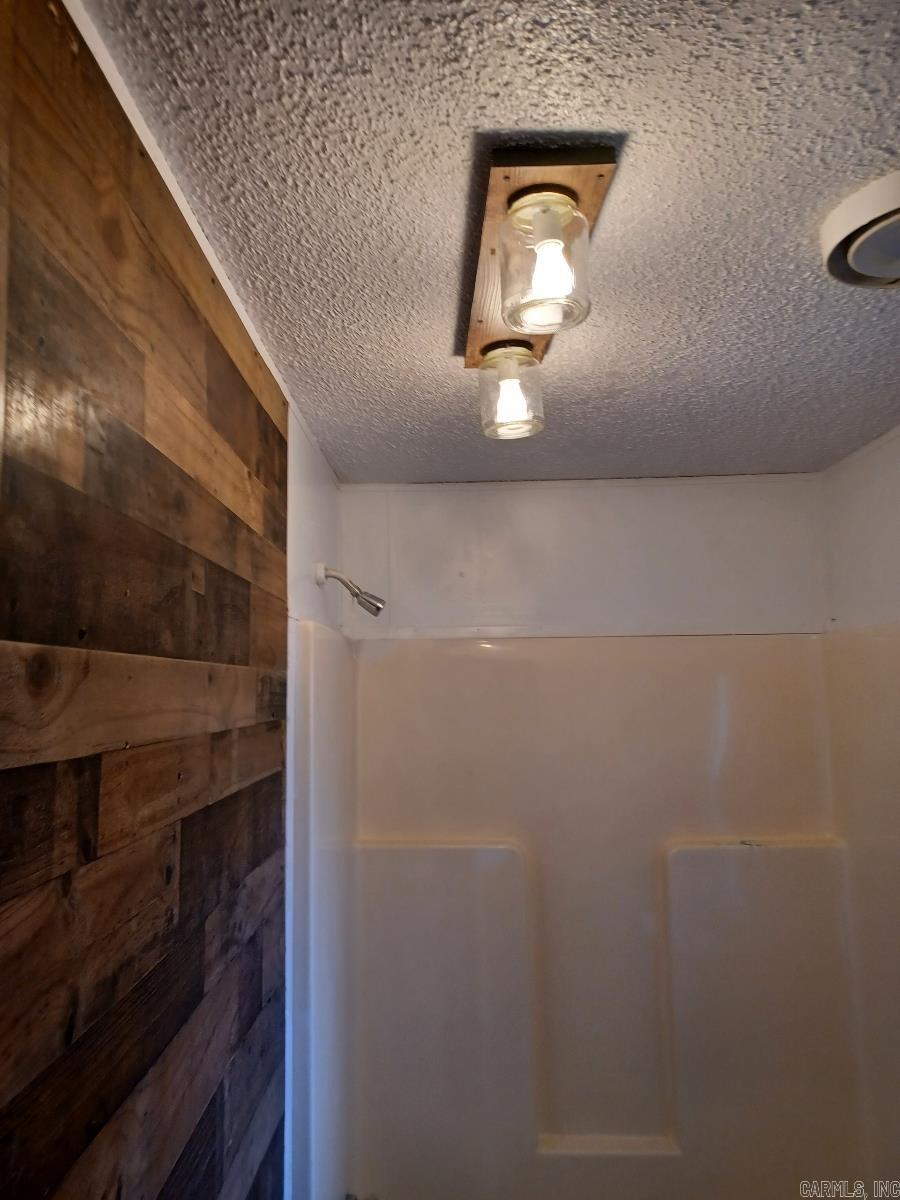 Metes & Bounds - Residential Income