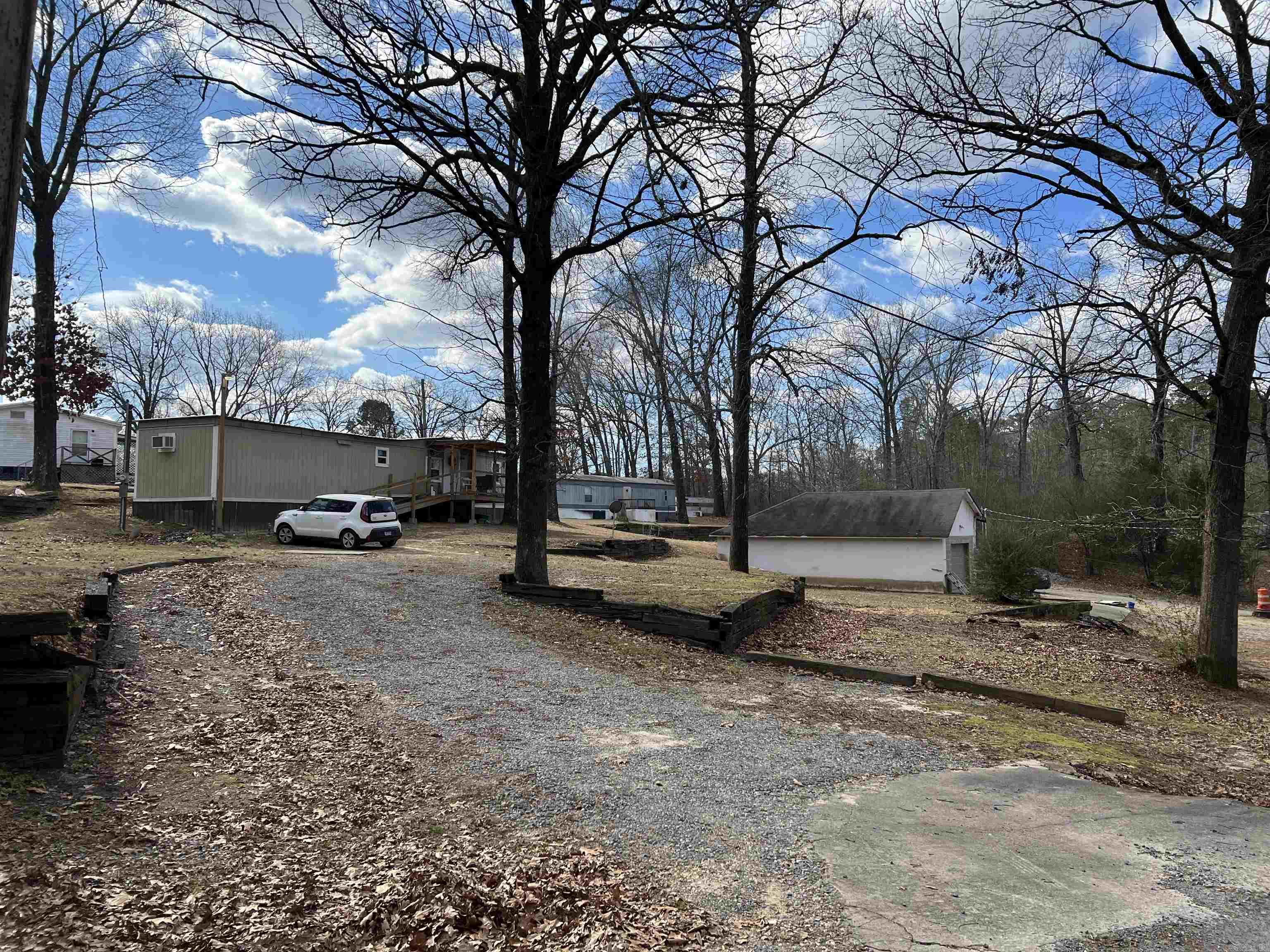 Metes & Bounds - Residential Income