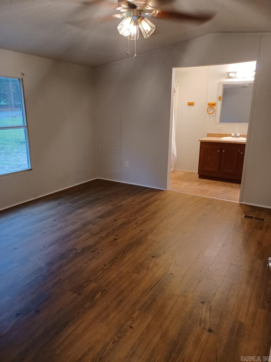 Metes & Bounds - Residential Income