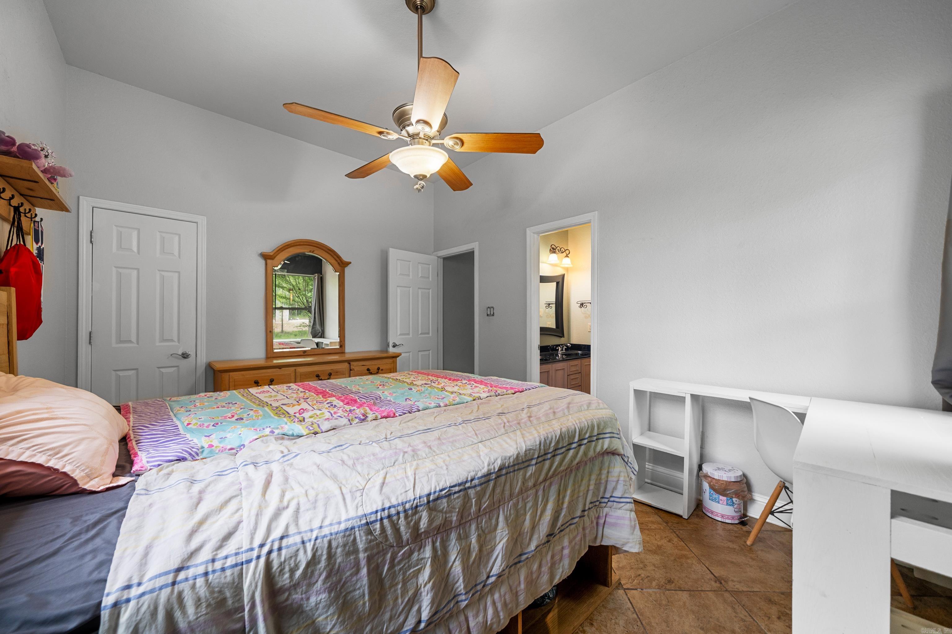 DIAMONDHEAD Q - Residential