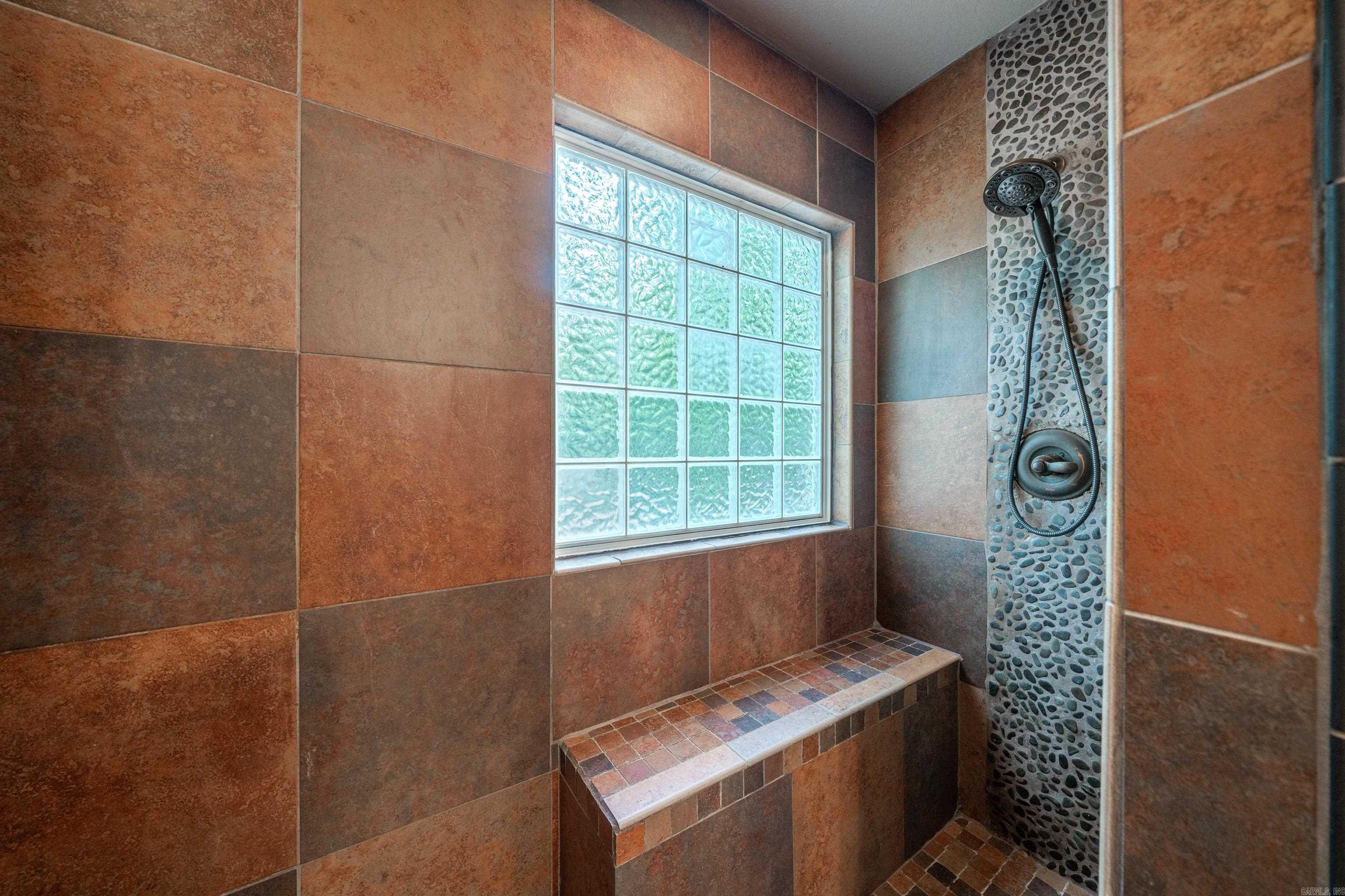 DIAMONDHEAD Q - Residential