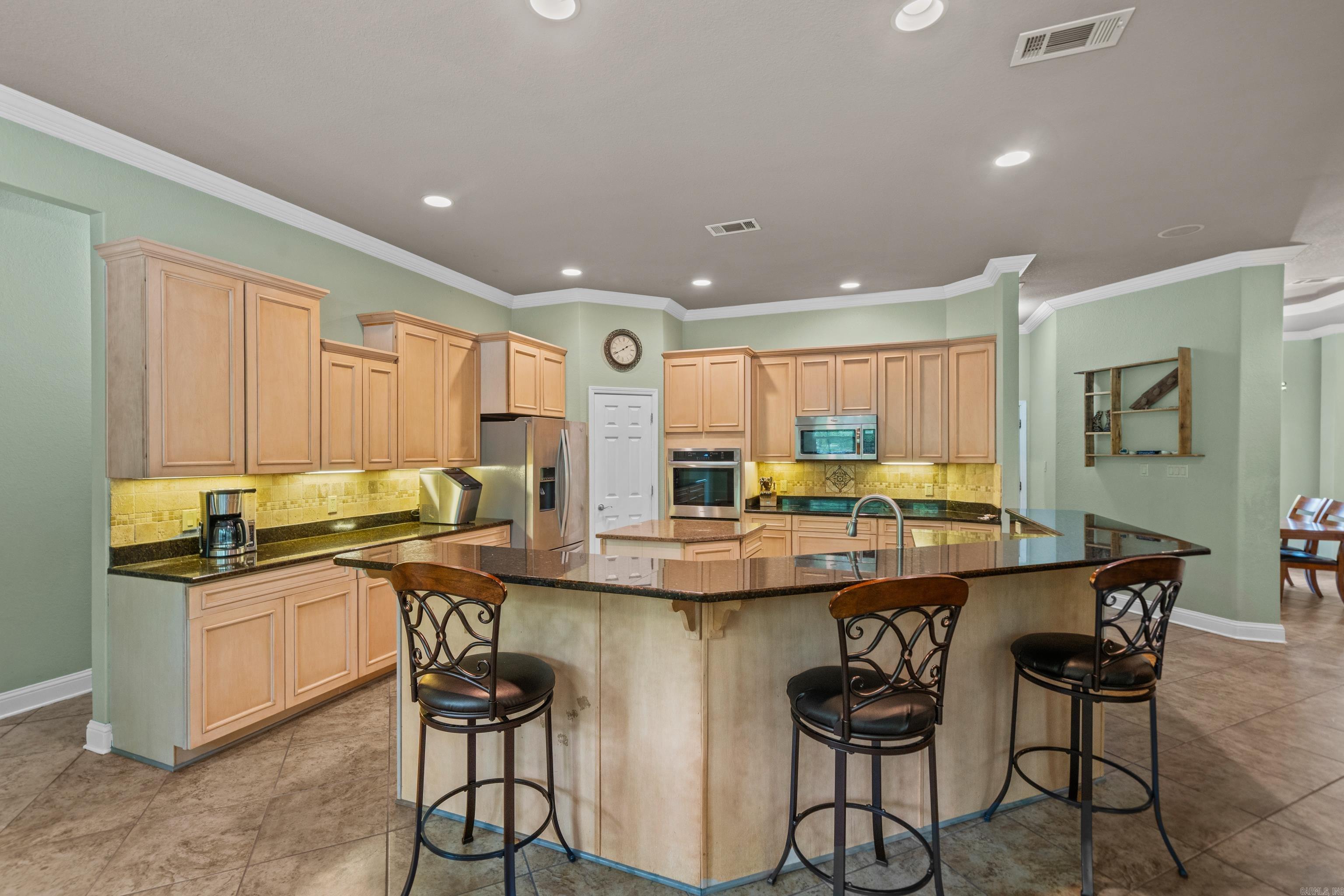DIAMONDHEAD Q - Residential