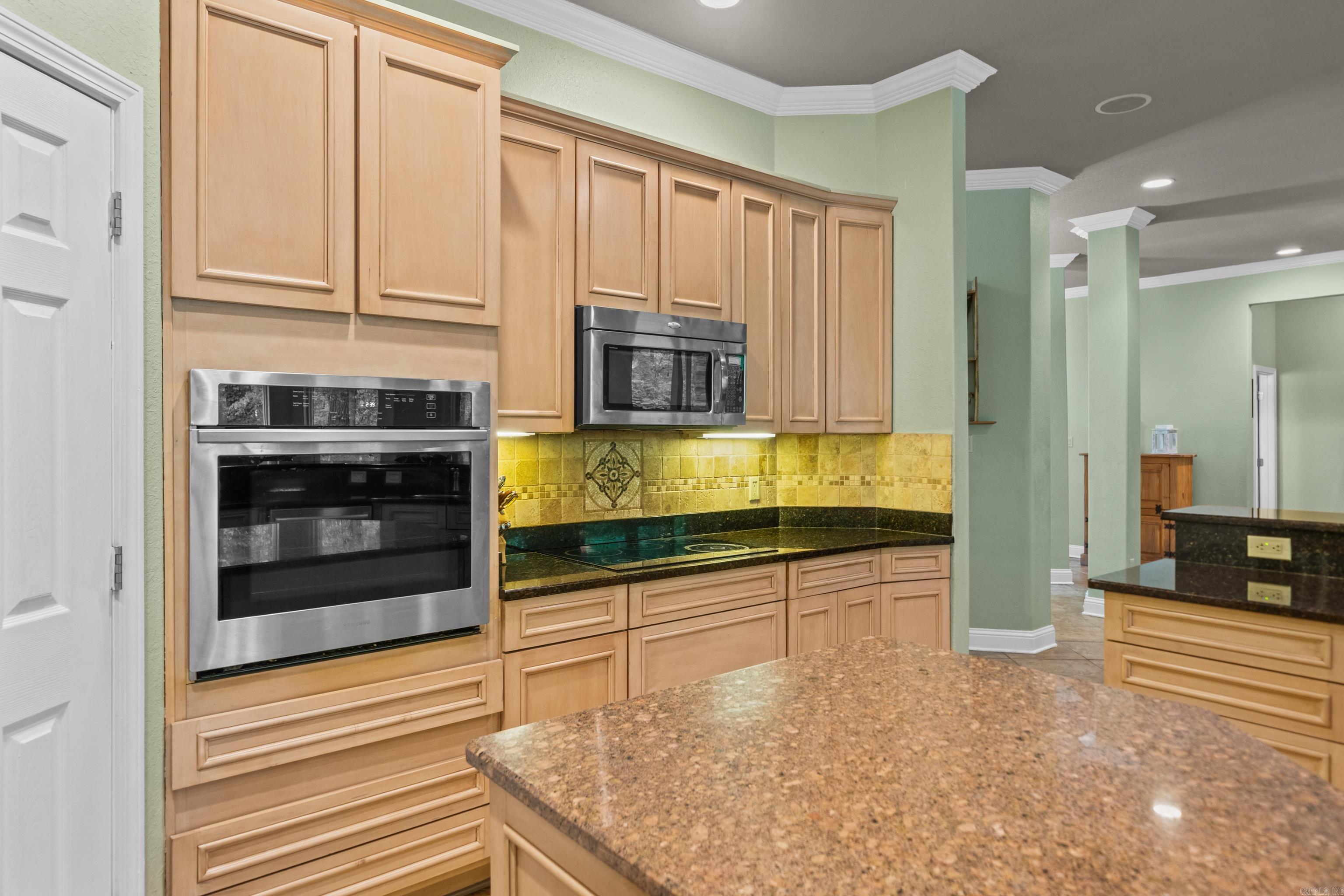 DIAMONDHEAD Q - Residential