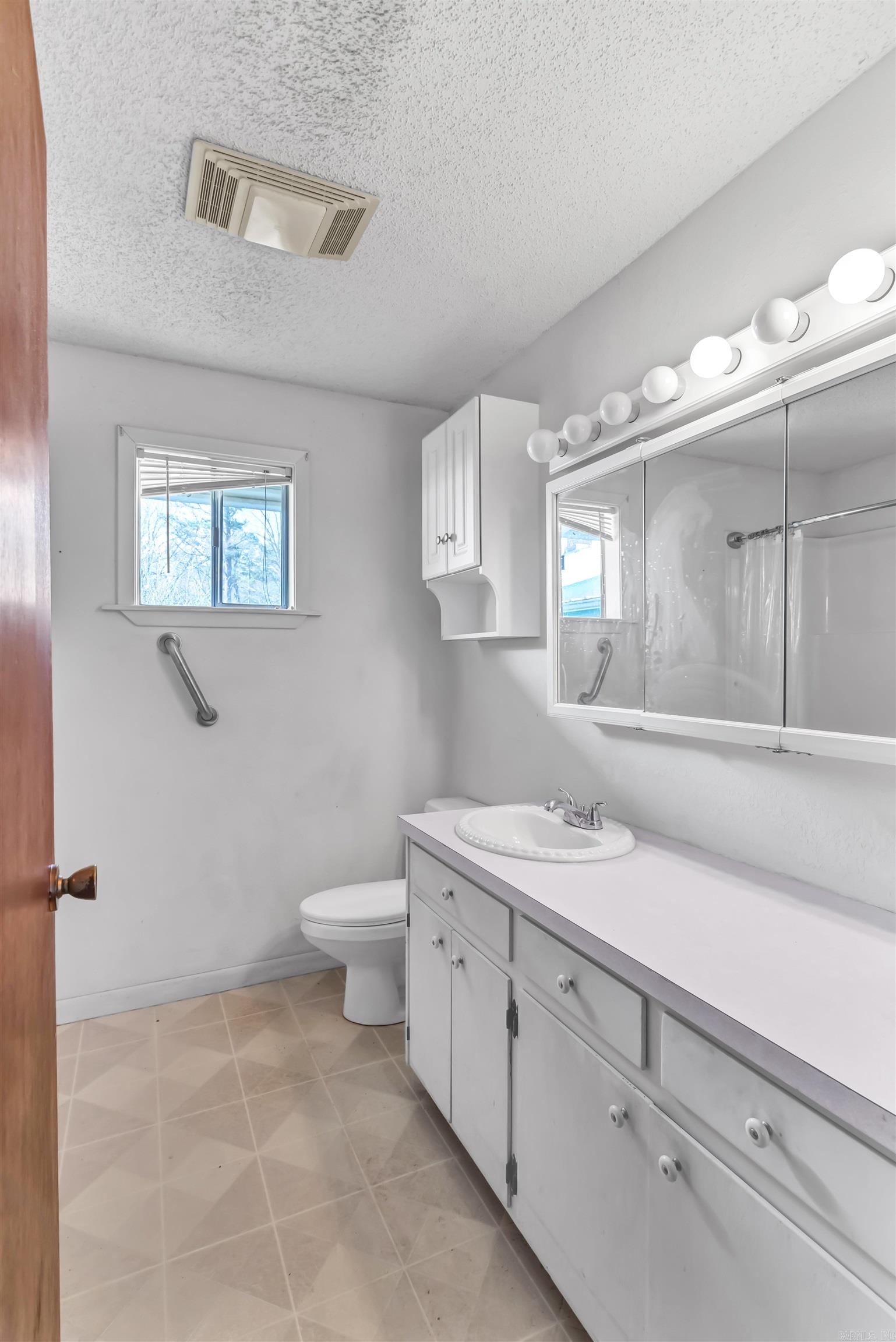 Smallwoods - Commercial Sale