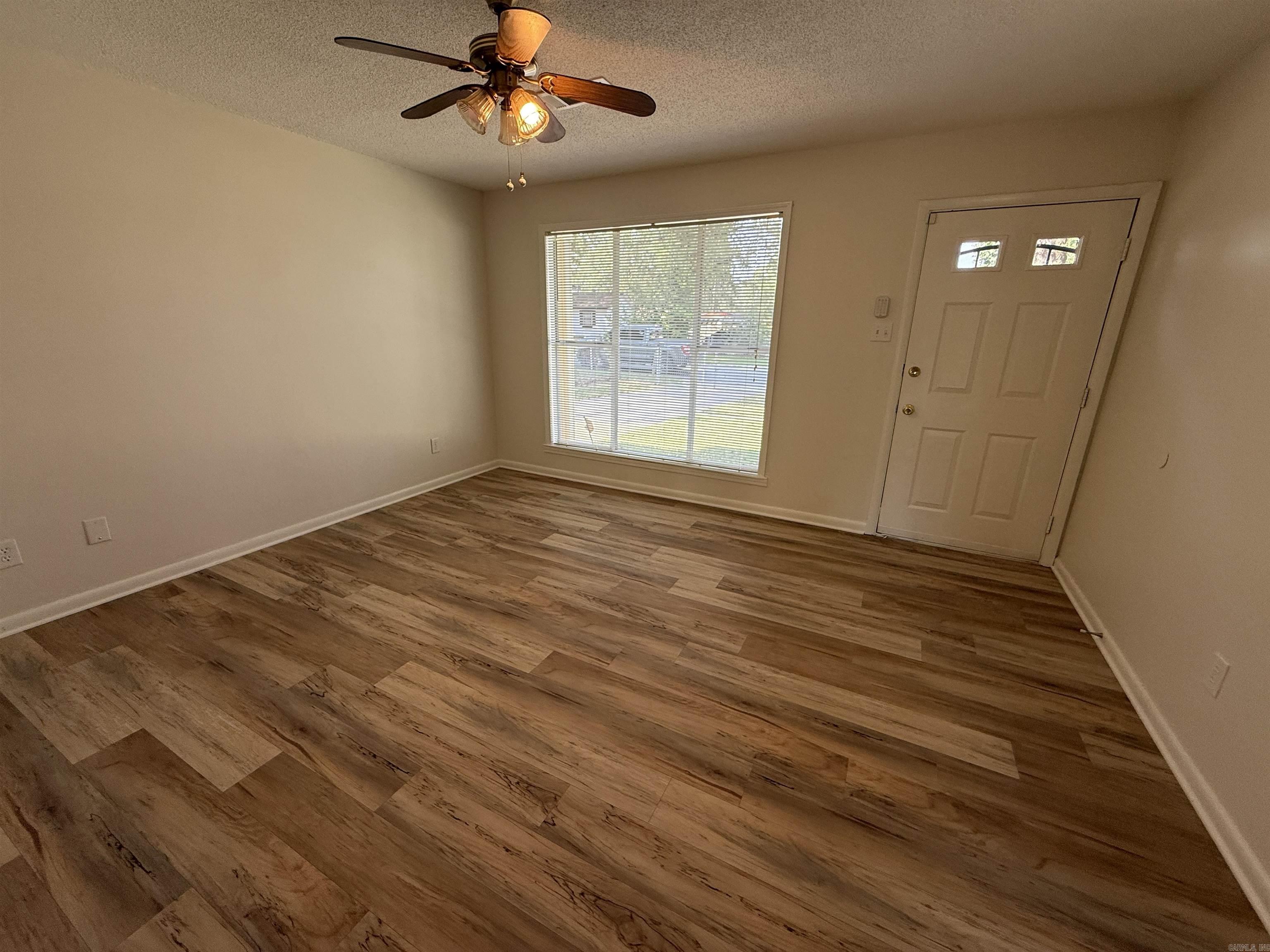 EAST HICKMAN & MCCONNELL - Residential