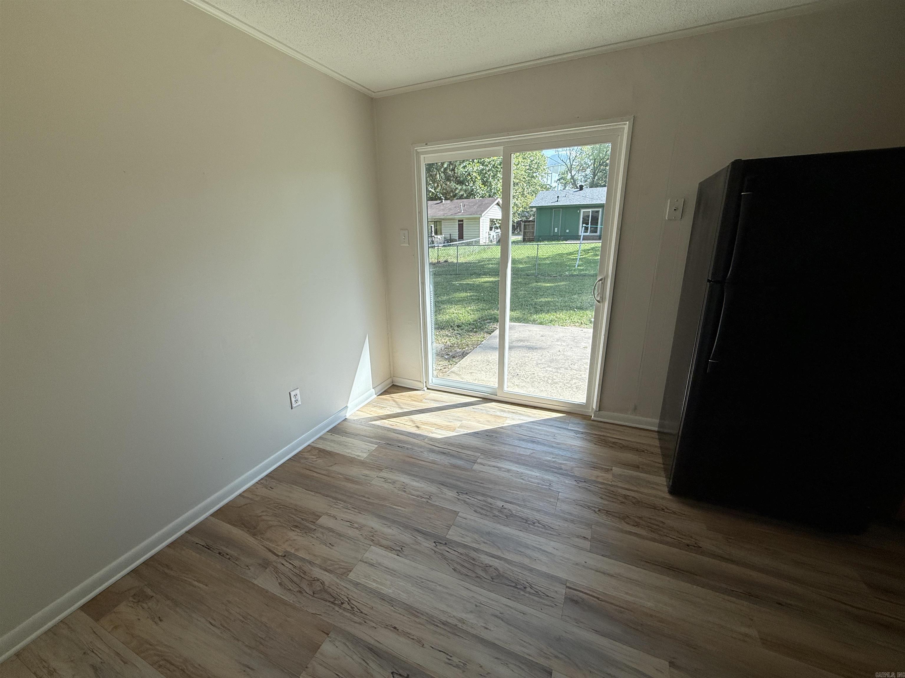 EAST HICKMAN & MCCONNELL - Residential