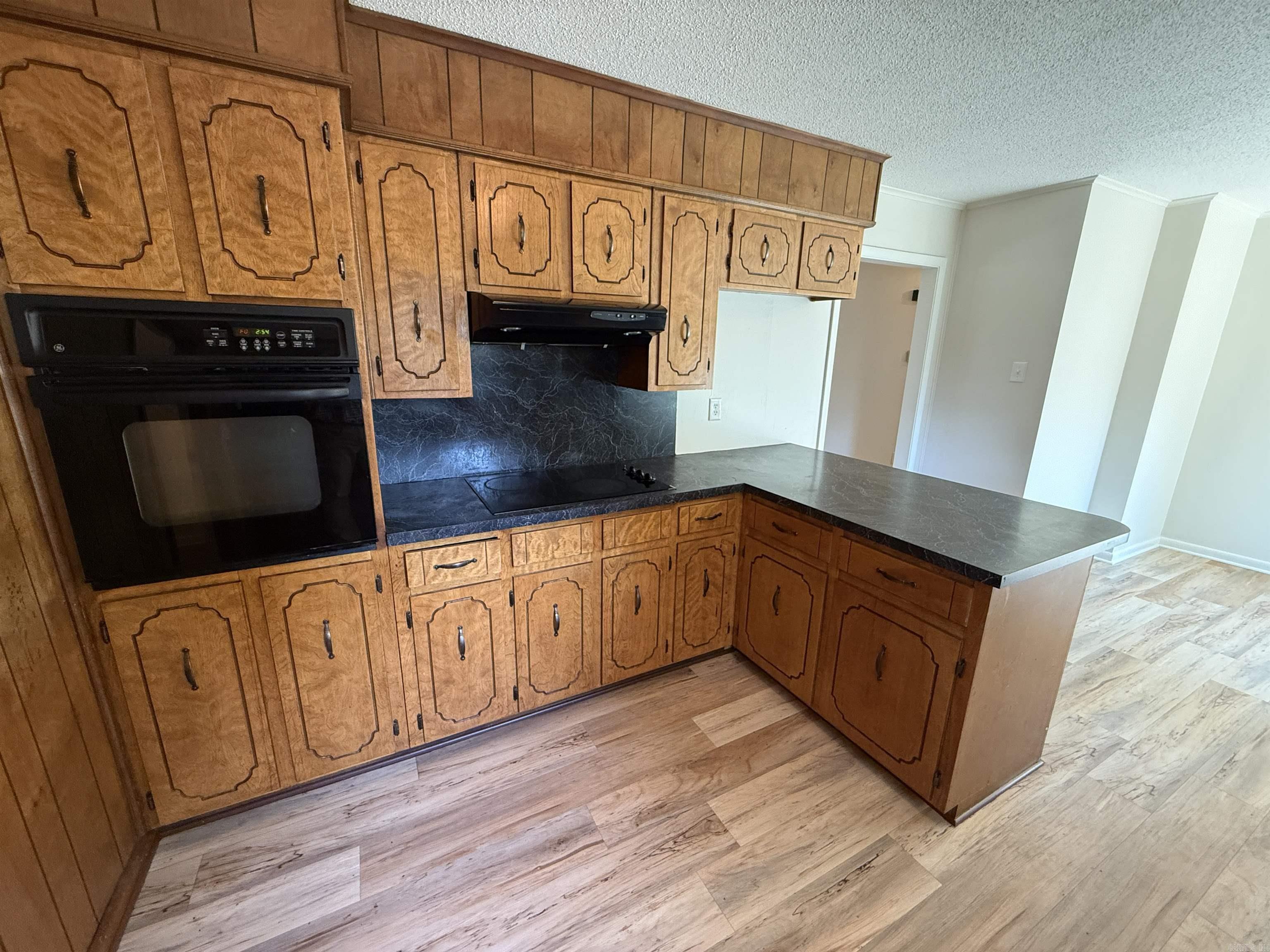 EAST HICKMAN & MCCONNELL - Residential