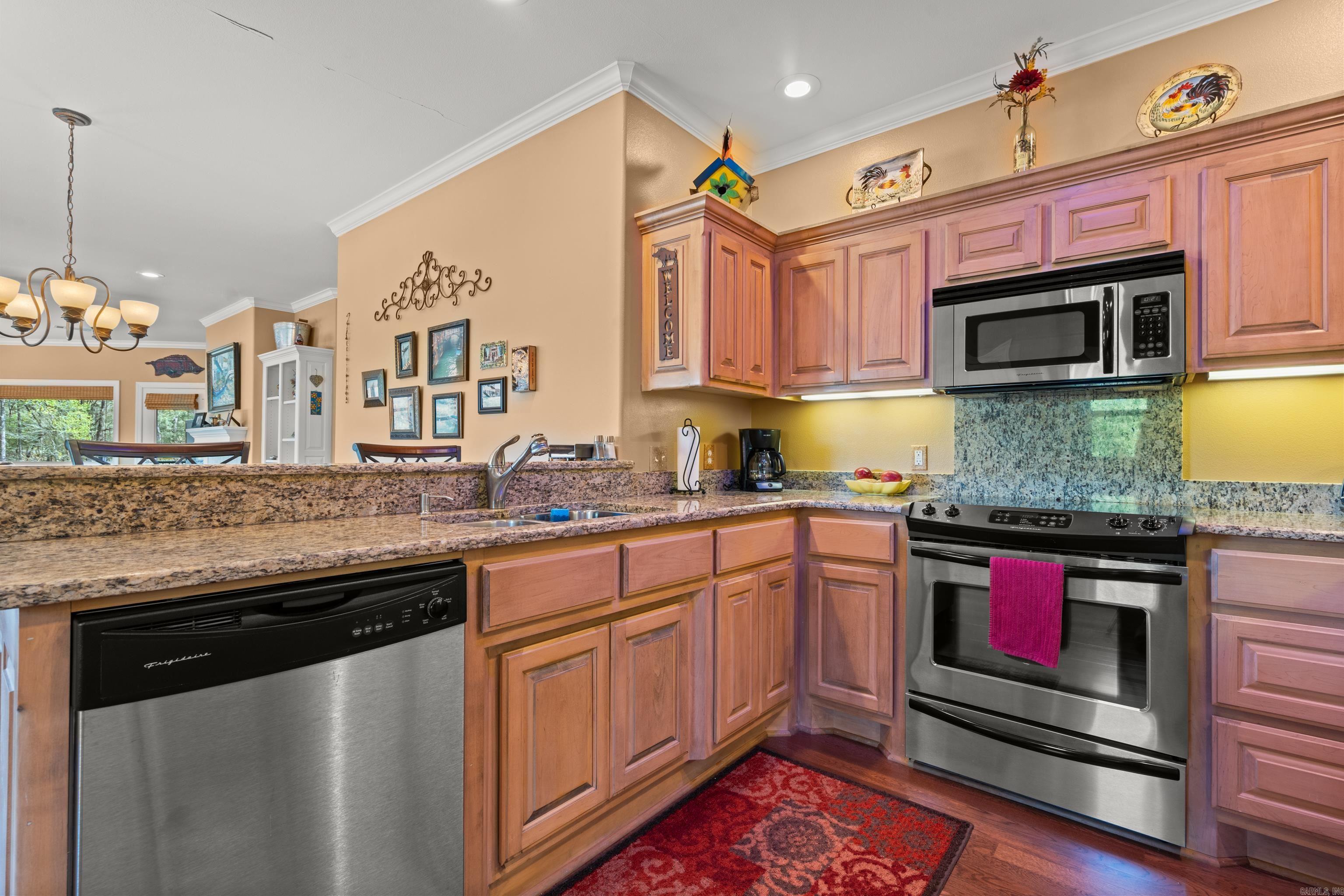 WOODLAND HEIGHTS - Residential