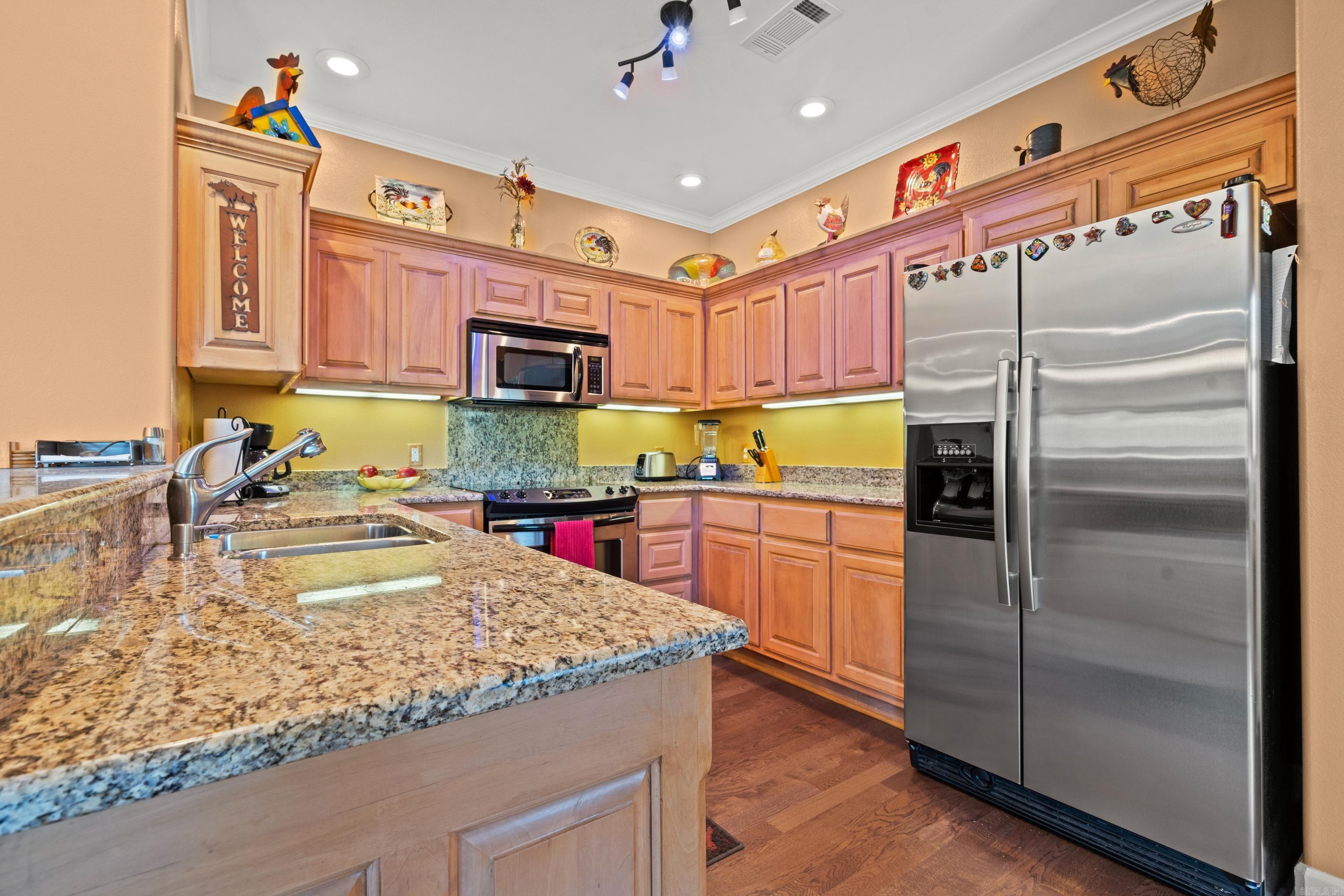 WOODLAND HEIGHTS - Residential
