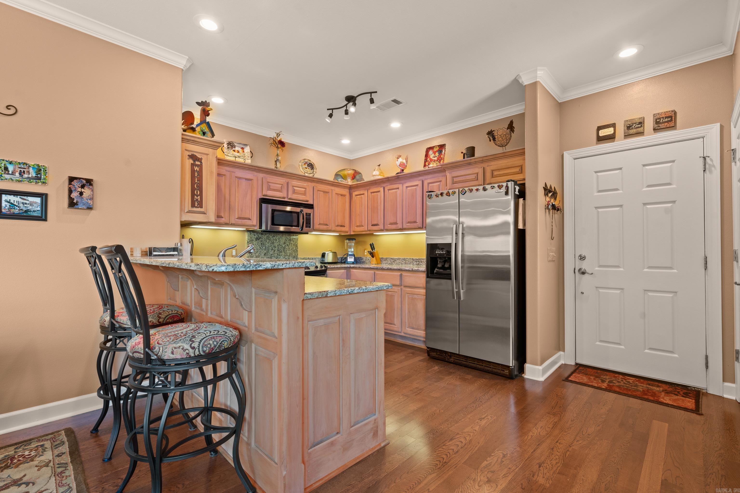 WOODLAND HEIGHTS - Residential