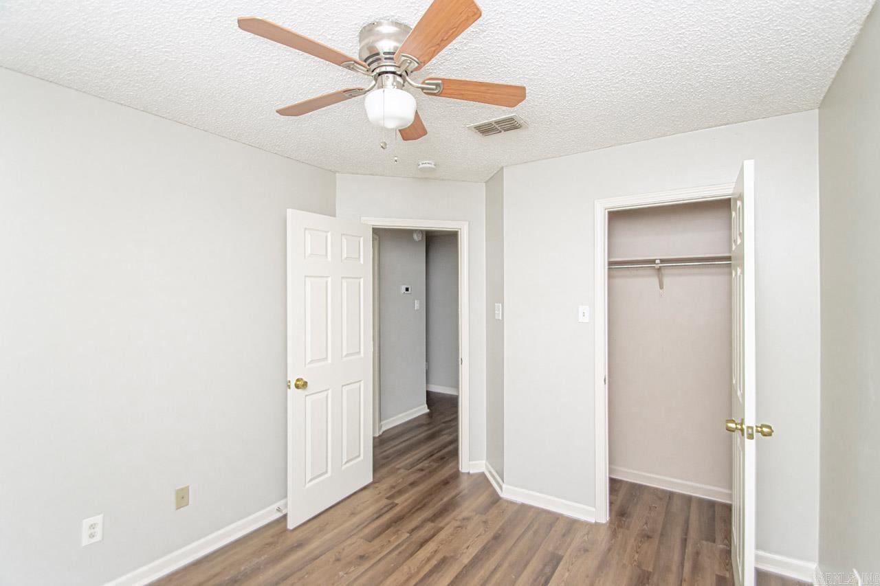 FOX RUN - Residential