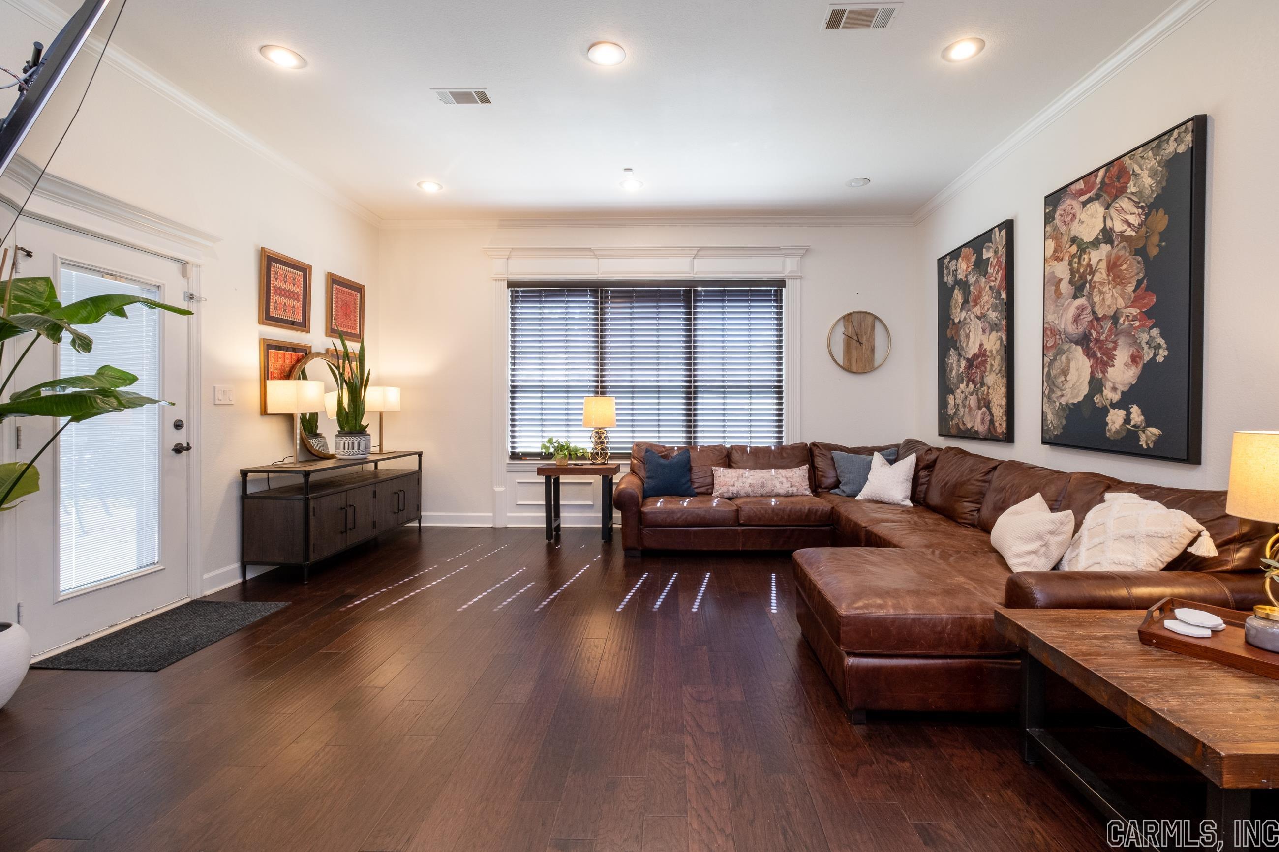 THE VILLAGES OF WELLINGTON - Residential