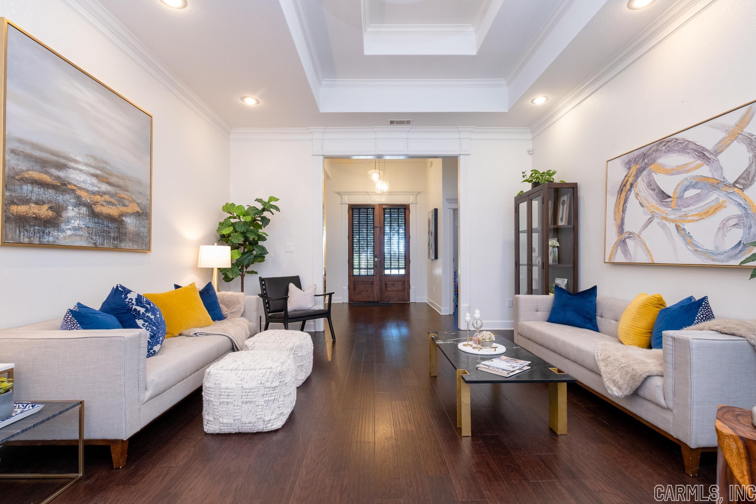 THE VILLAGES OF WELLINGTON - Residential