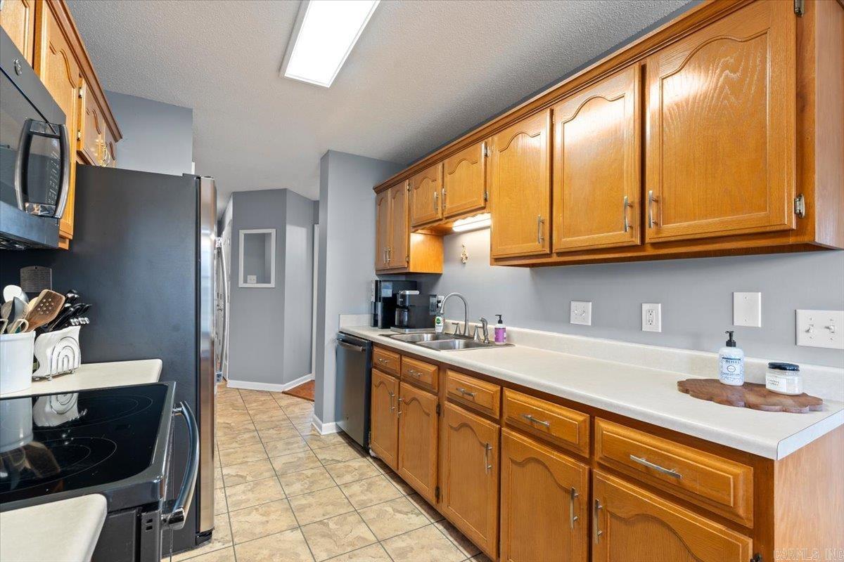 PLEASANT WOODS - Residential