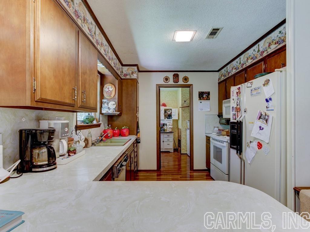 TURTLE CREEK - Residential