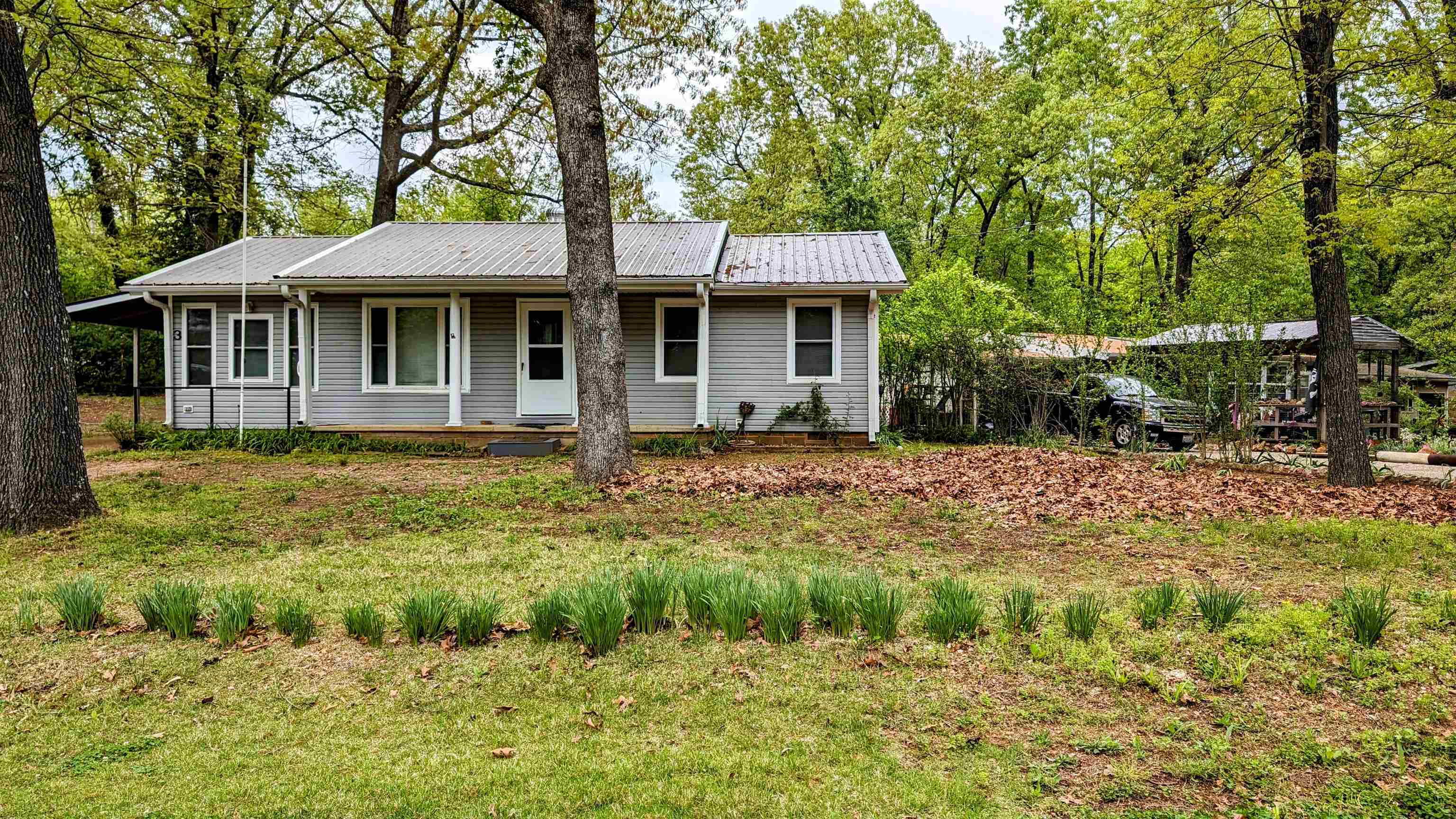 SEQUOYAH - Residential