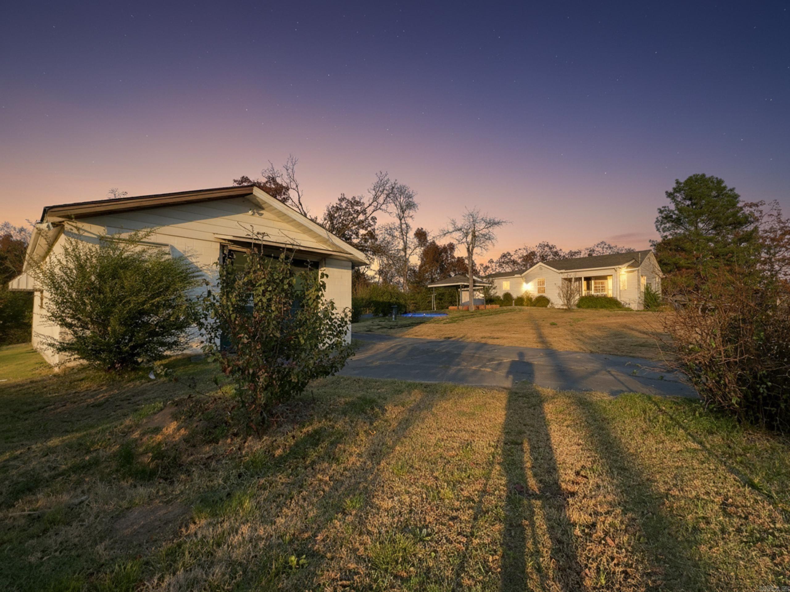 Metes & Bounds - Residential