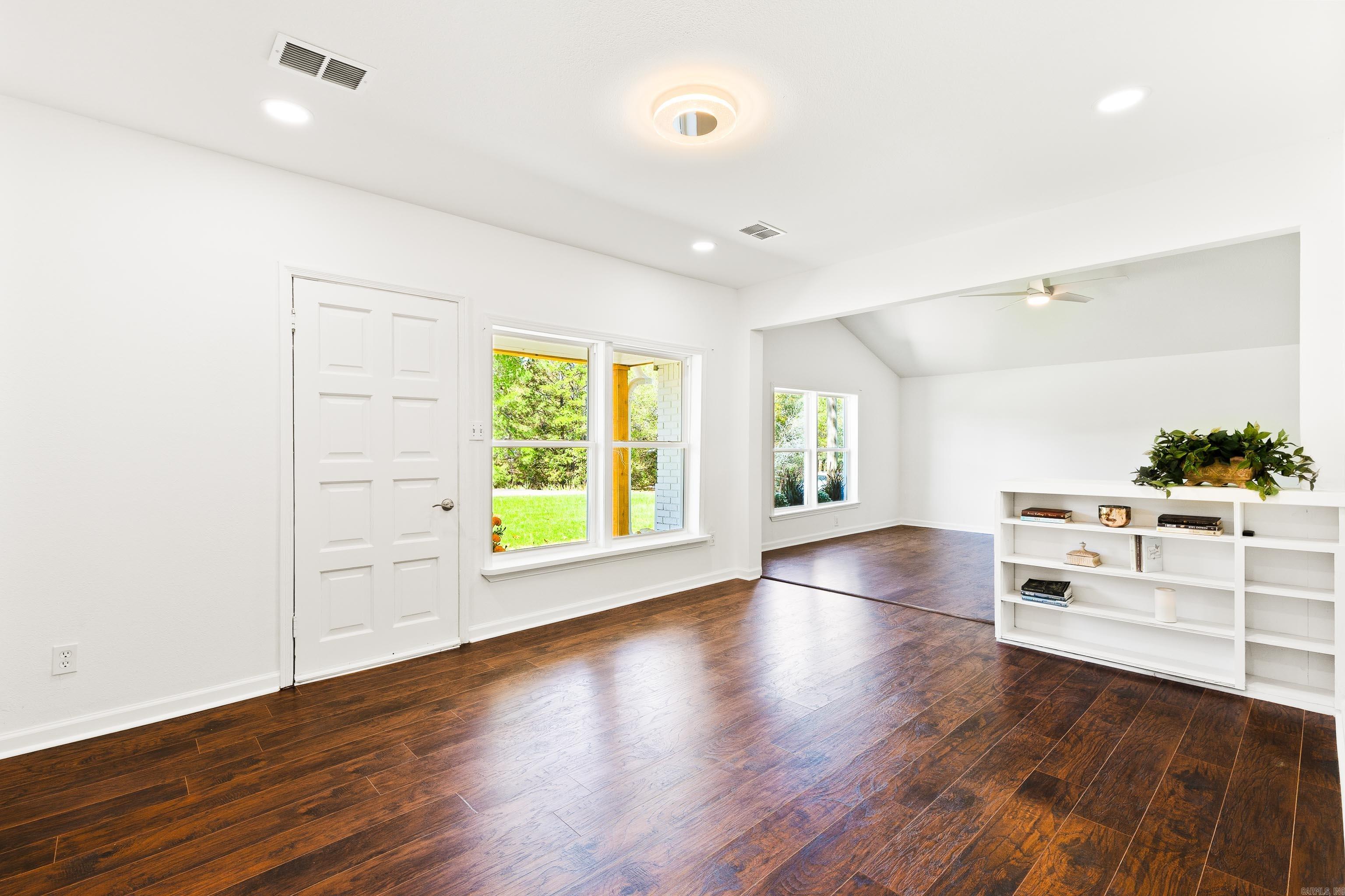 Mayflower - Residential