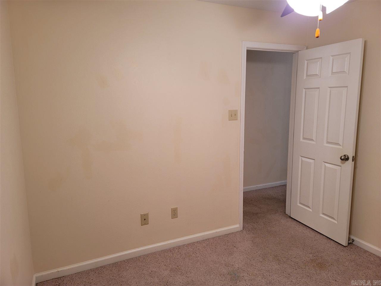 Hidden Oaks - Residential Lease