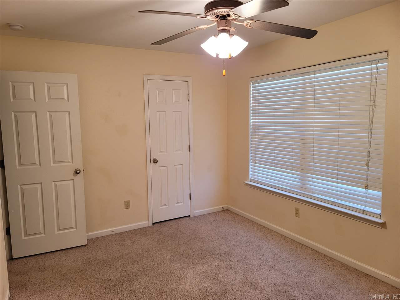 Hidden Oaks - Residential Lease